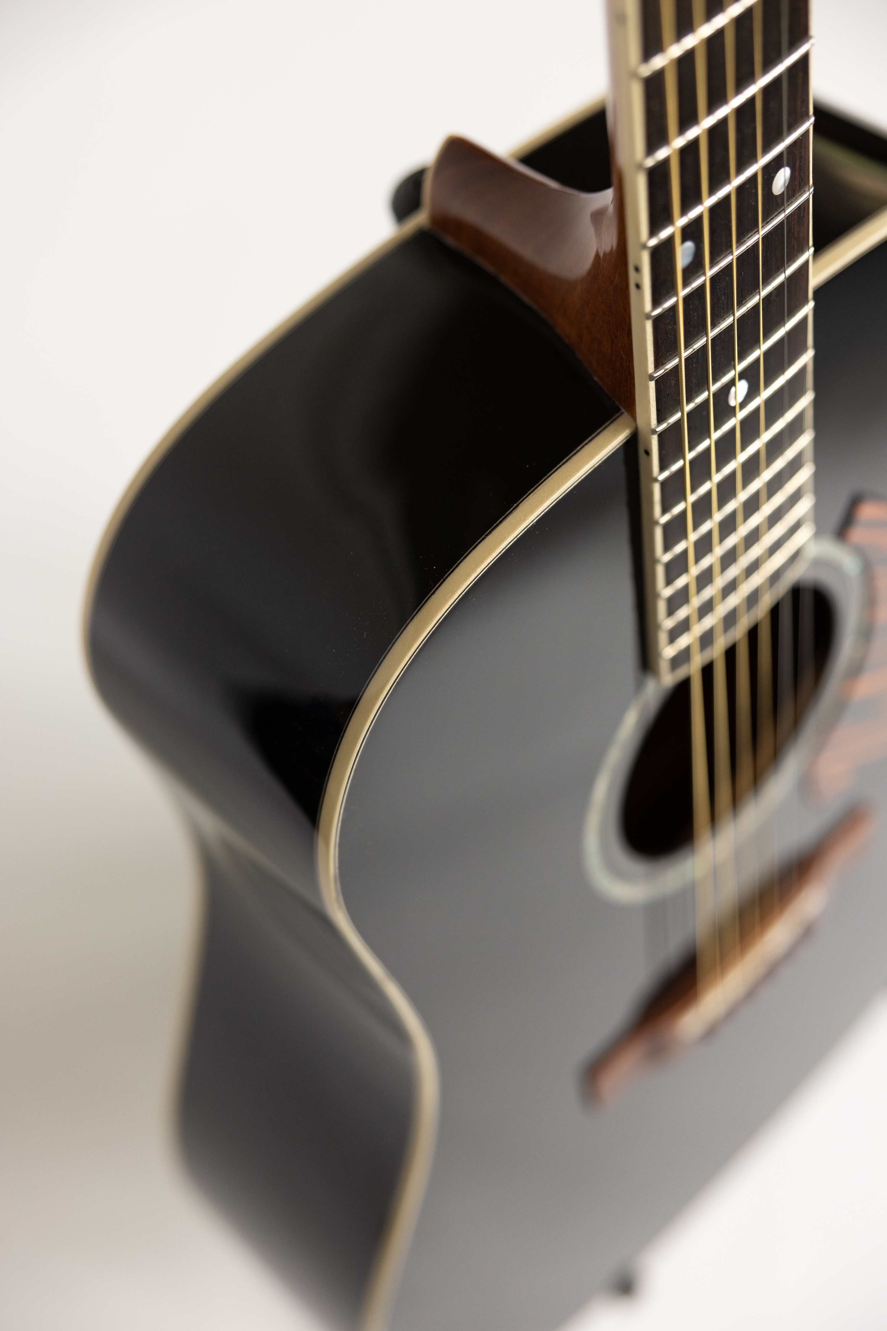 Escher Wayland Guitar - Jet Black