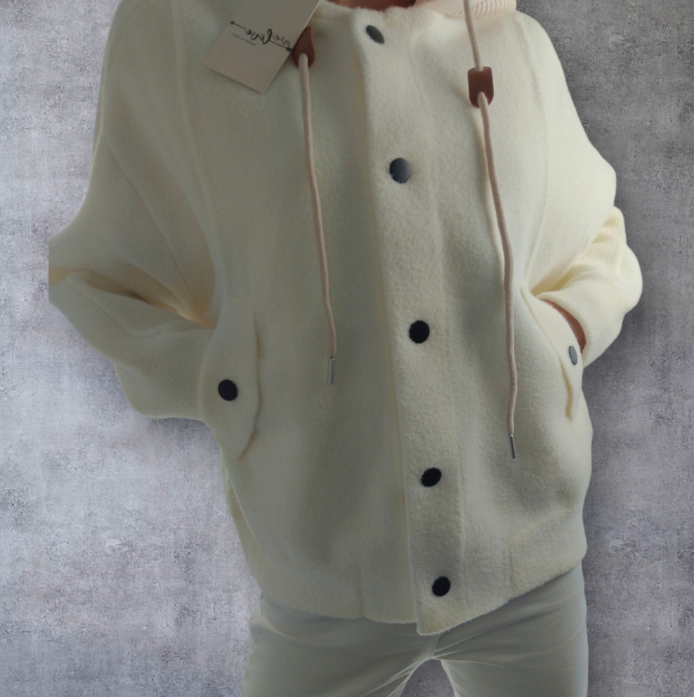 Veste Laine A Capuche