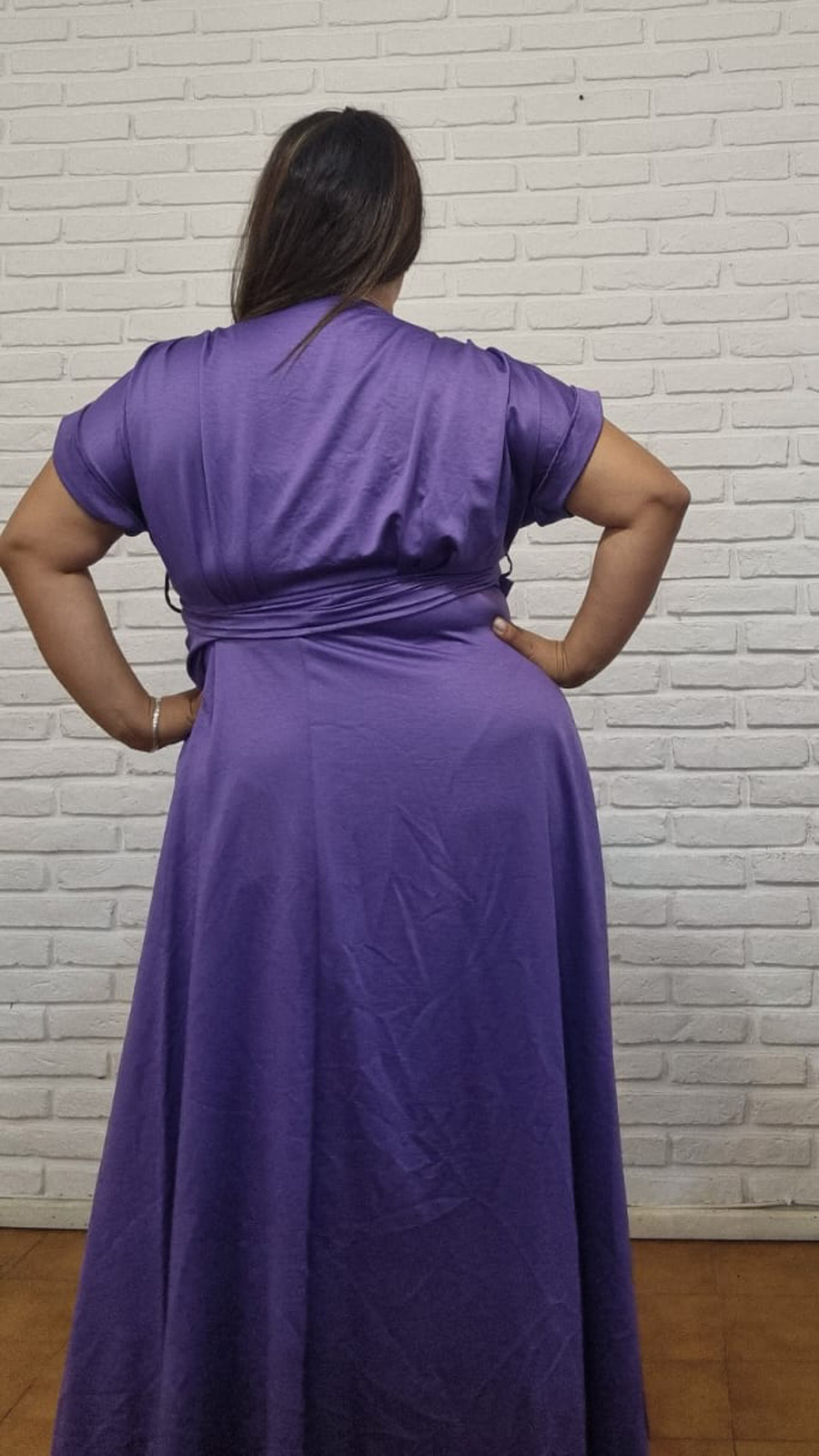 Vestido Whitney Houston en Beige y Violeta