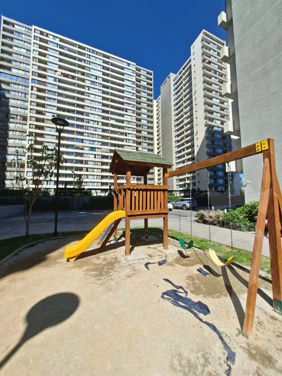 Departamento Frente A Metro Las Torres, Macul.