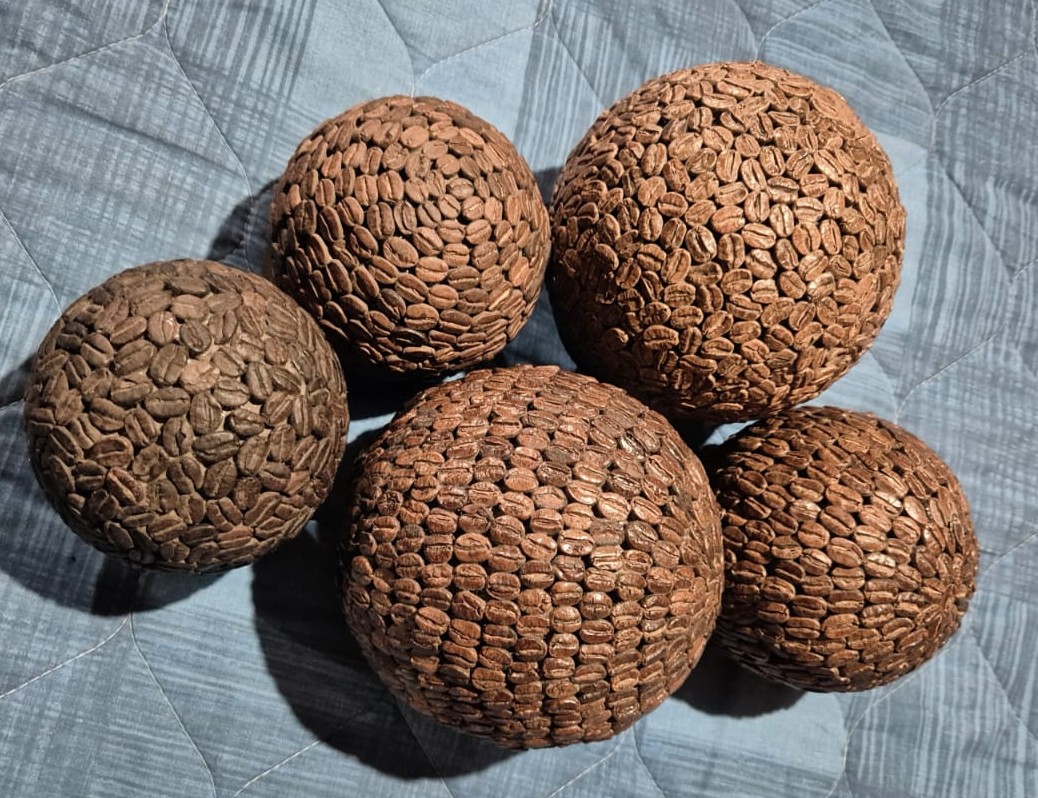 Bolas de café decorativas