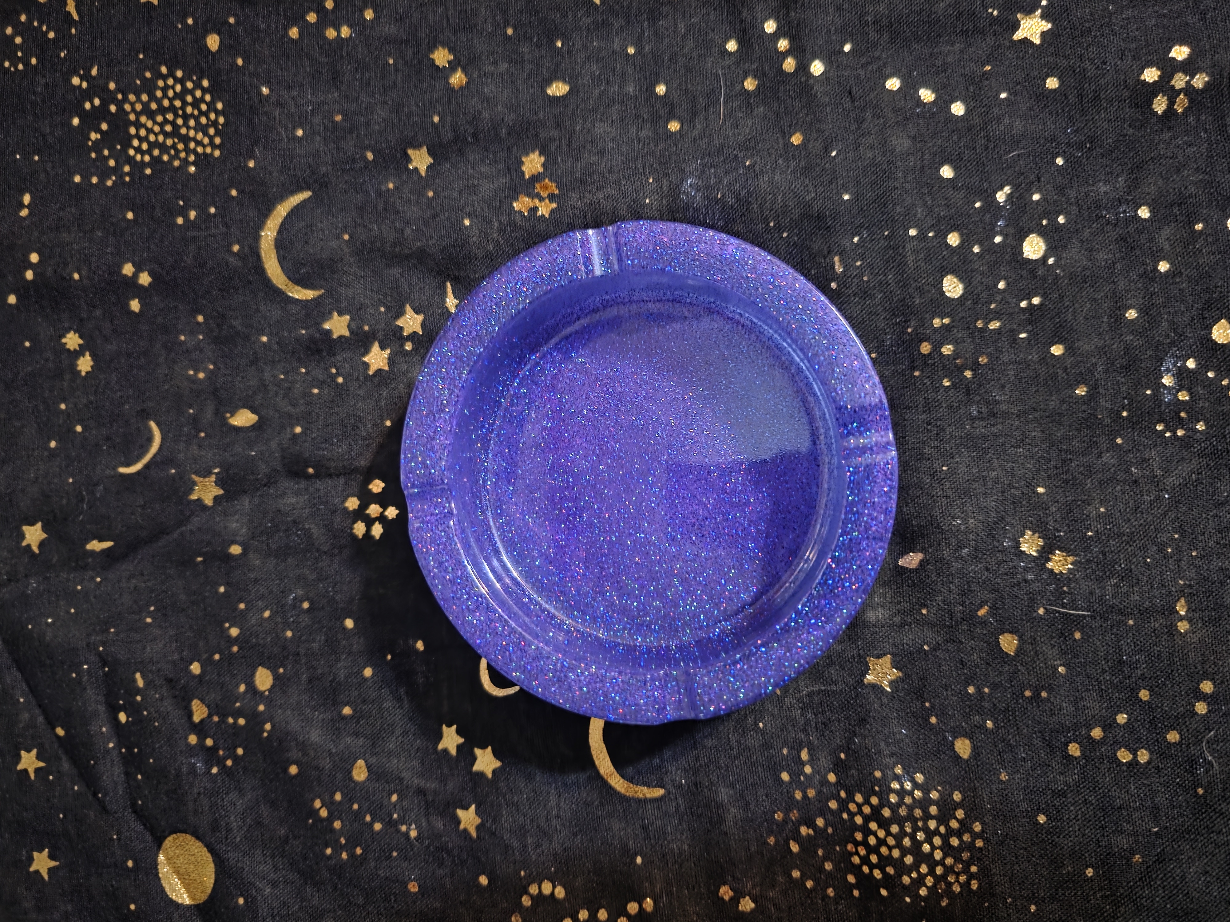 Purple Circle Resin Ashtray