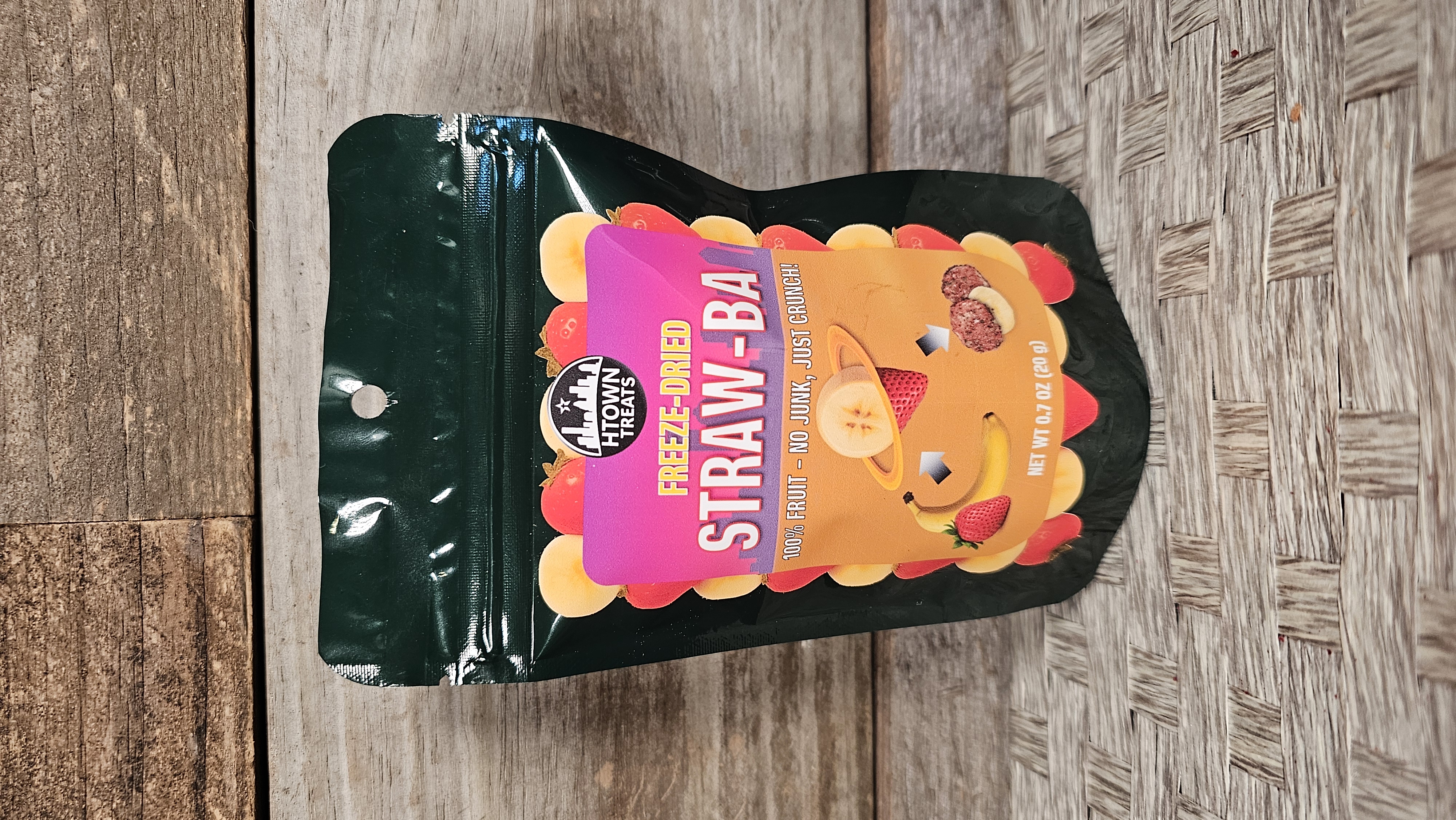 Freeze-Dried Straw-Ba