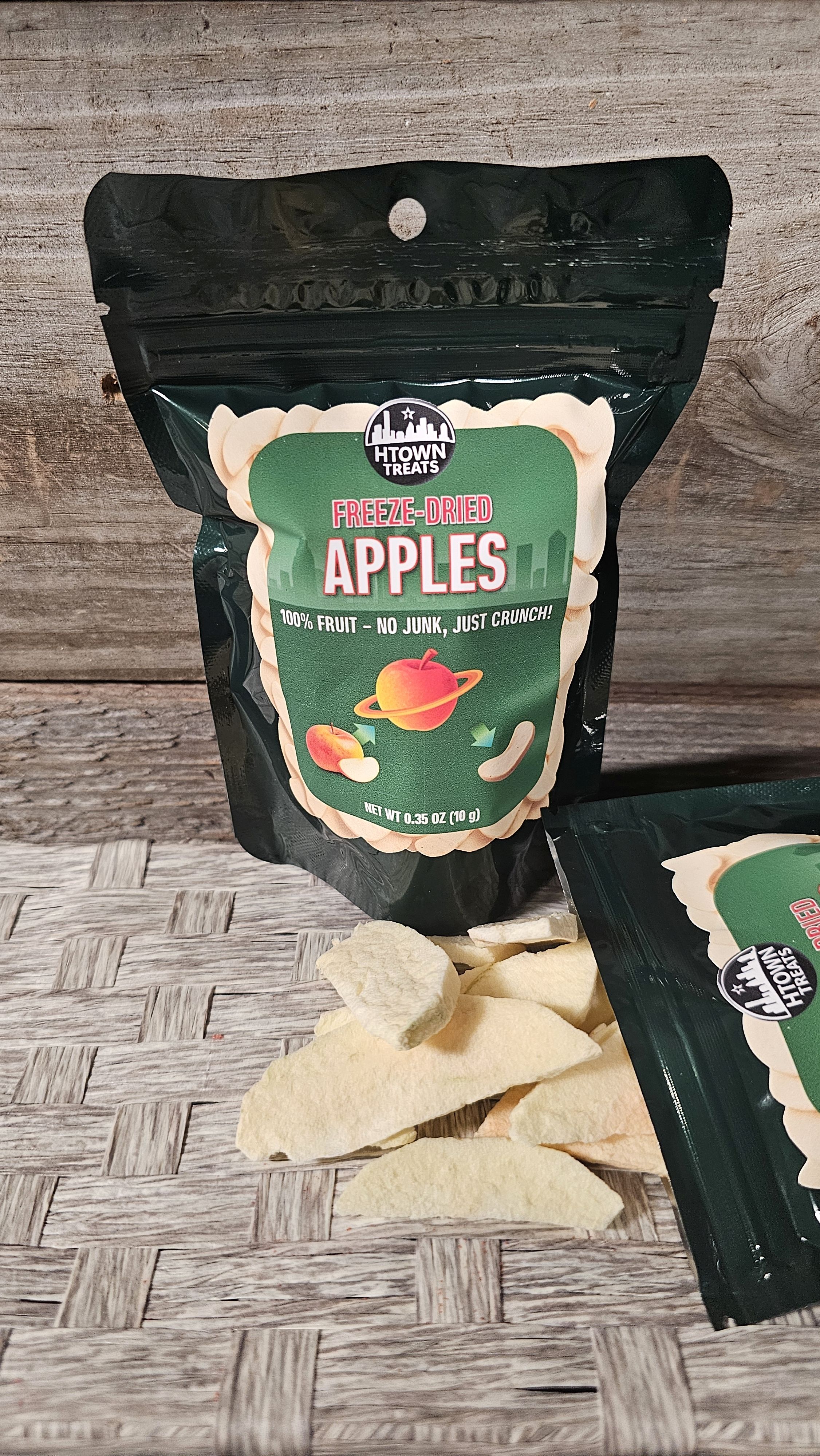 Freeze-Dried Apples