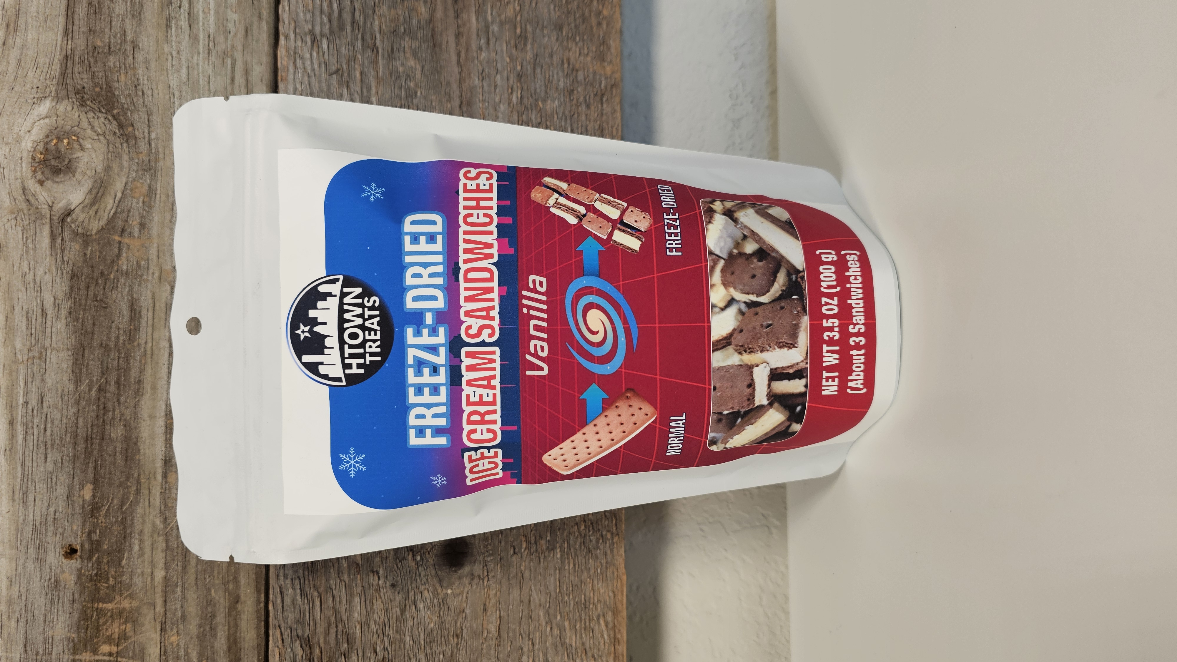 Freeze-Dried Ice Cream Sandwiches Vanilla