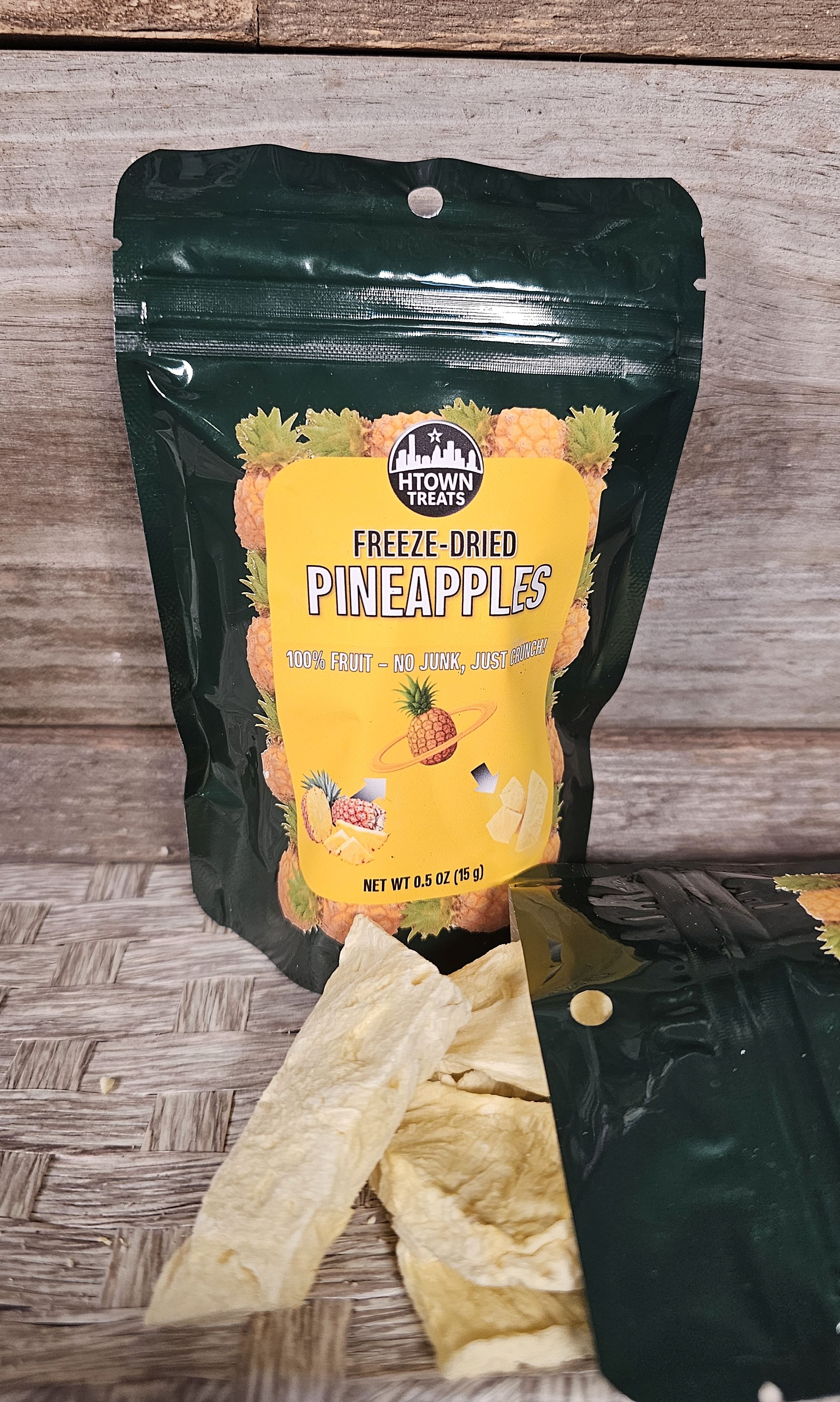 Freeze-Dried Pineapples