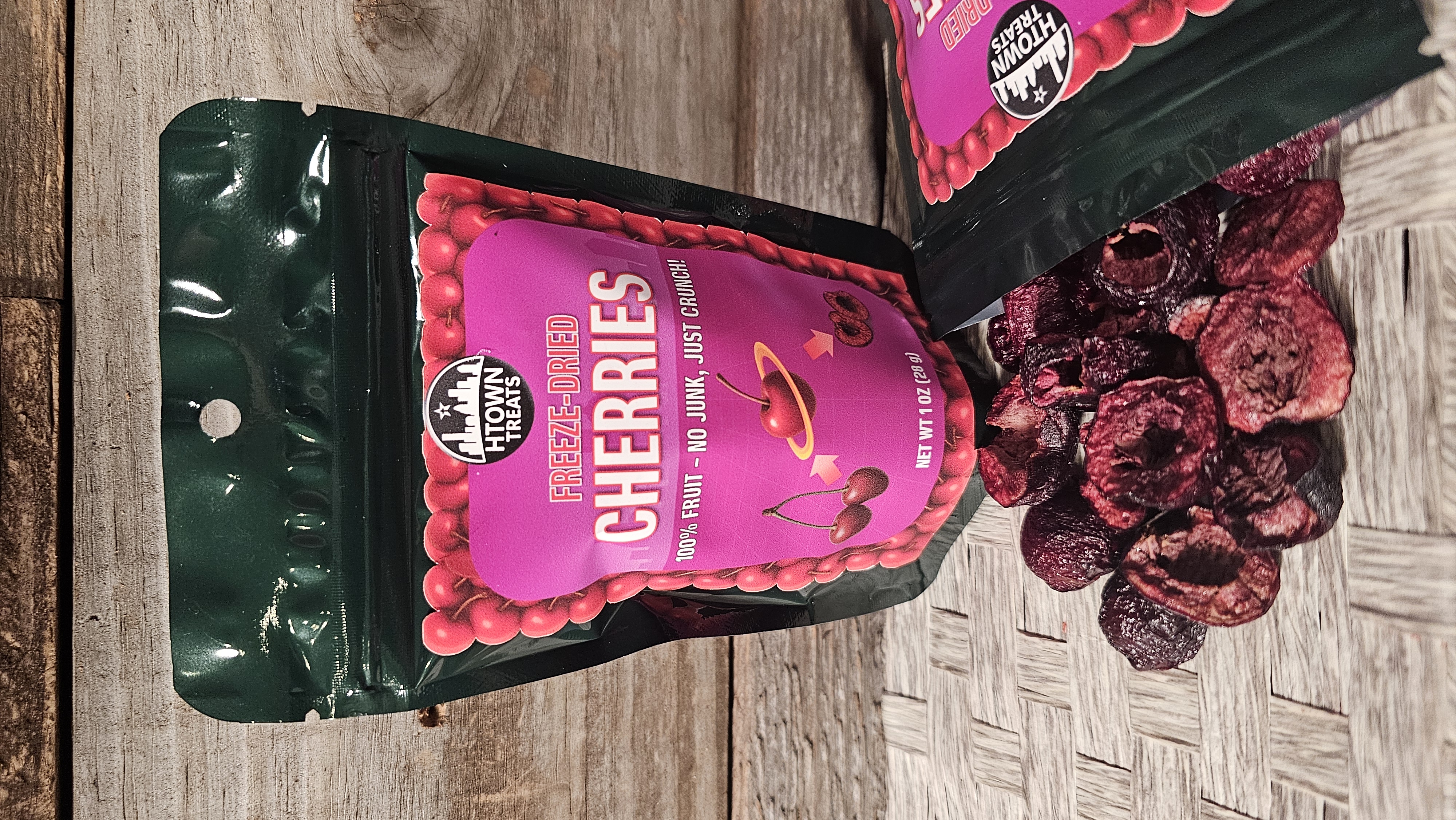 Fresh Crunchy Cherries