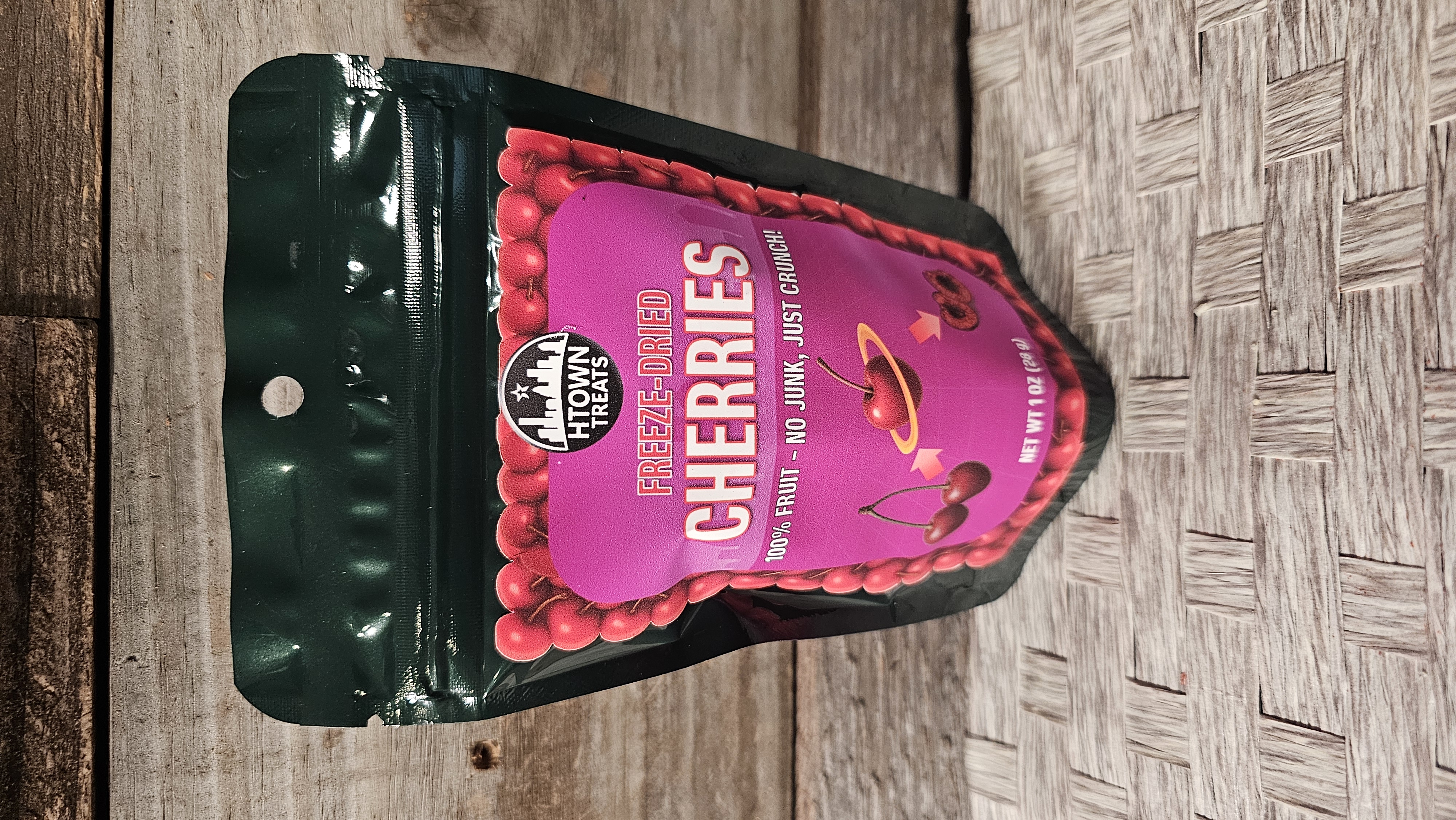 Fresh Crunchy Cherries