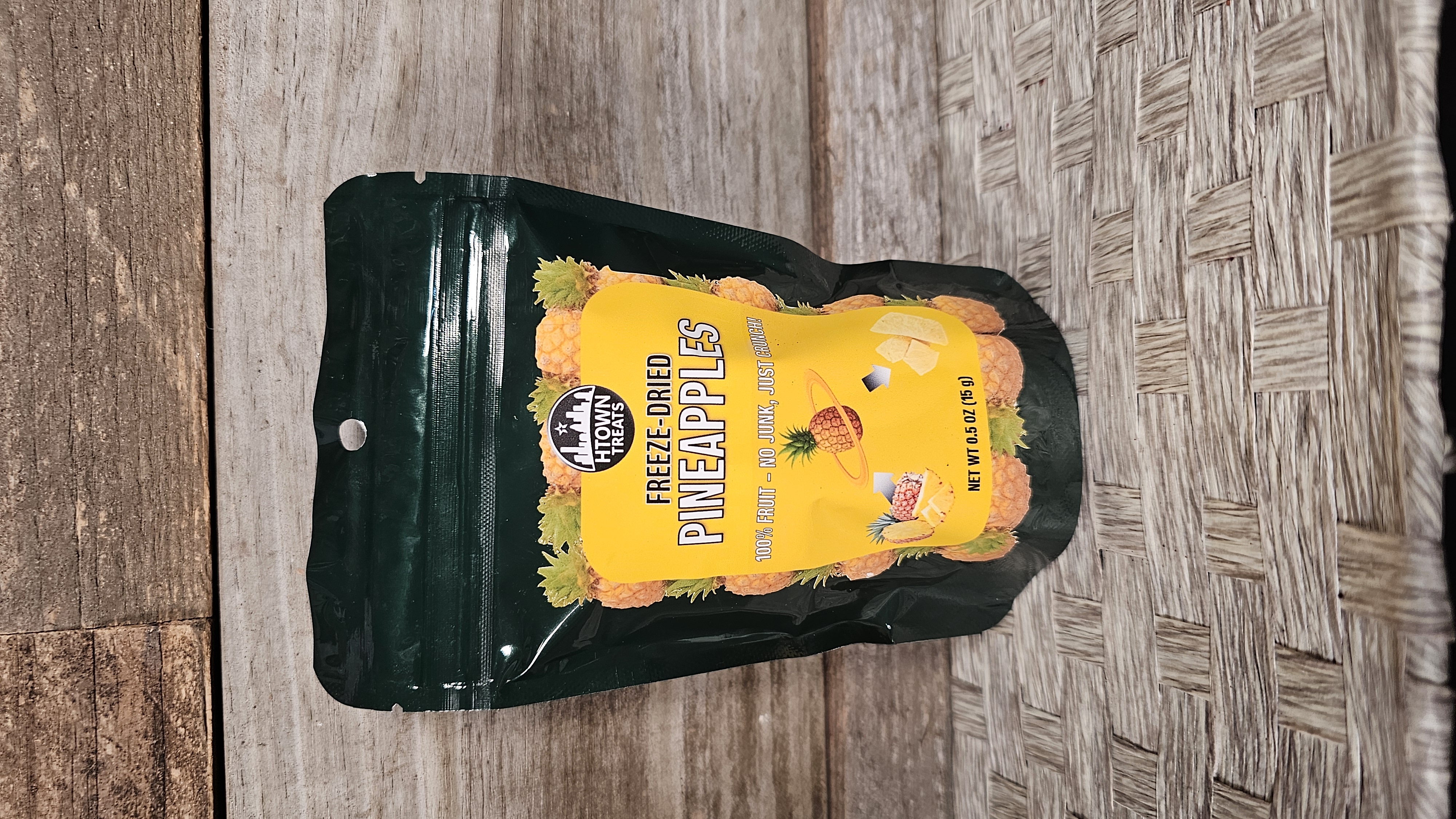 Freeze-Dried Pineapples