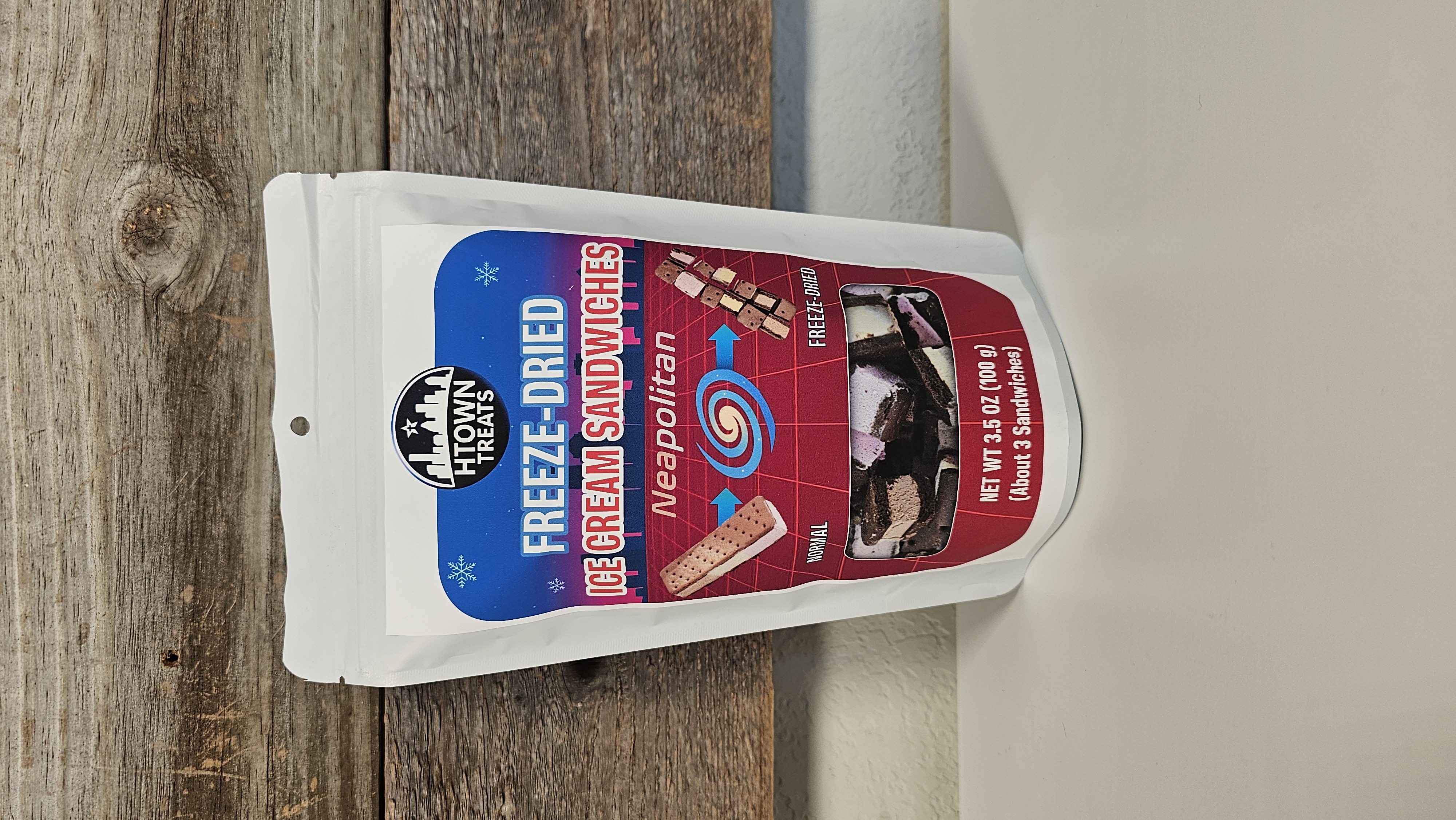 Freeze-Dried Ice Cream Sandwiches Neapolitan