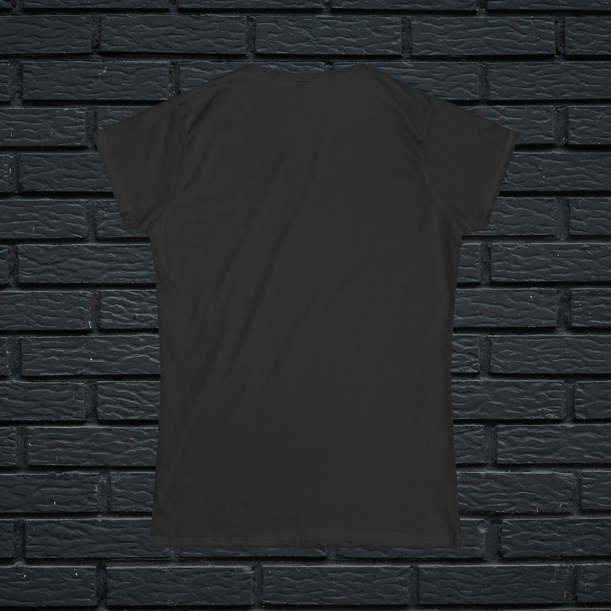 le Women's Graphic T