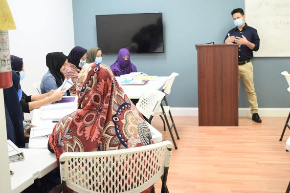 US Citizenship Test Prep Course