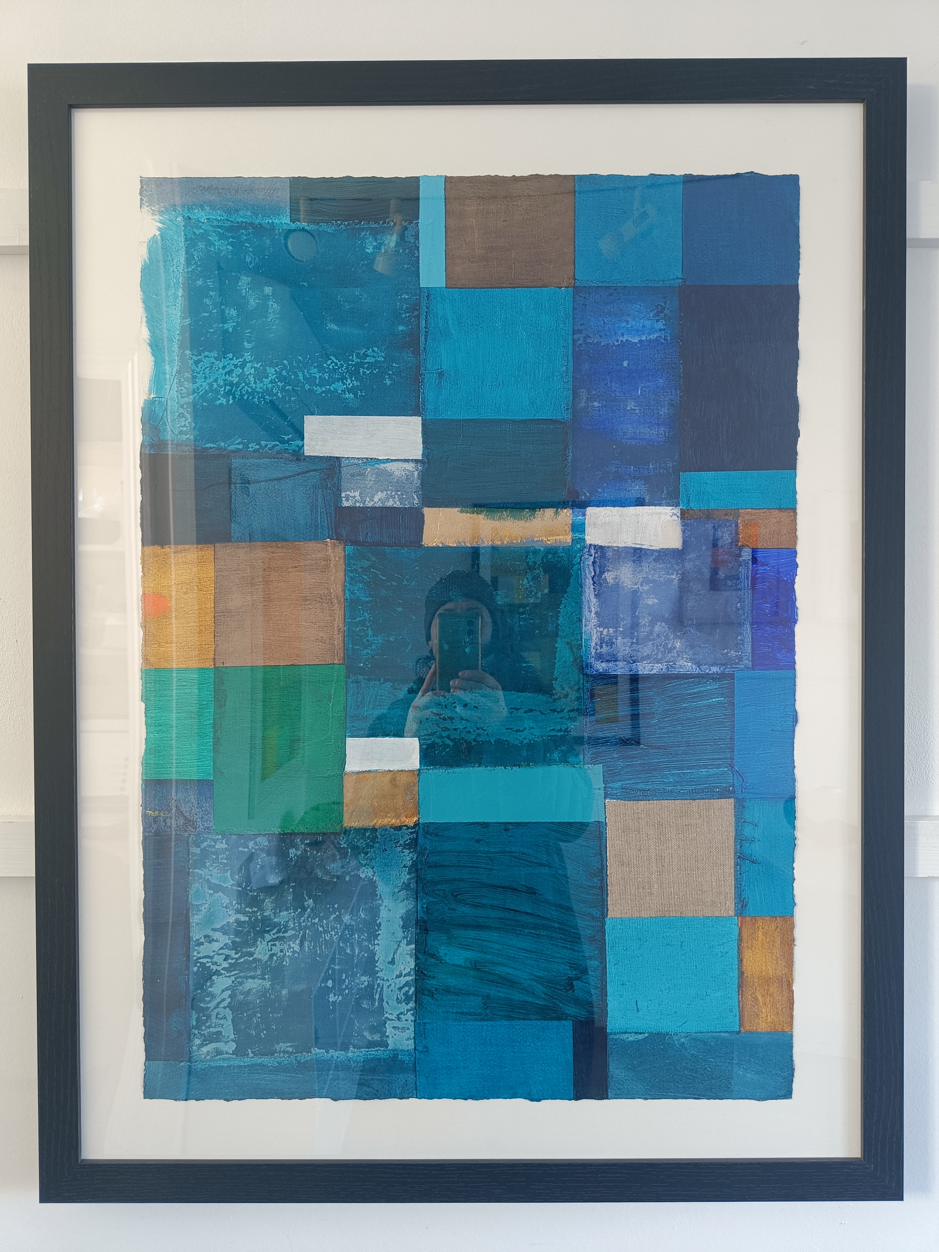 Blue Water on Paper / Aleksandra Niemczyk