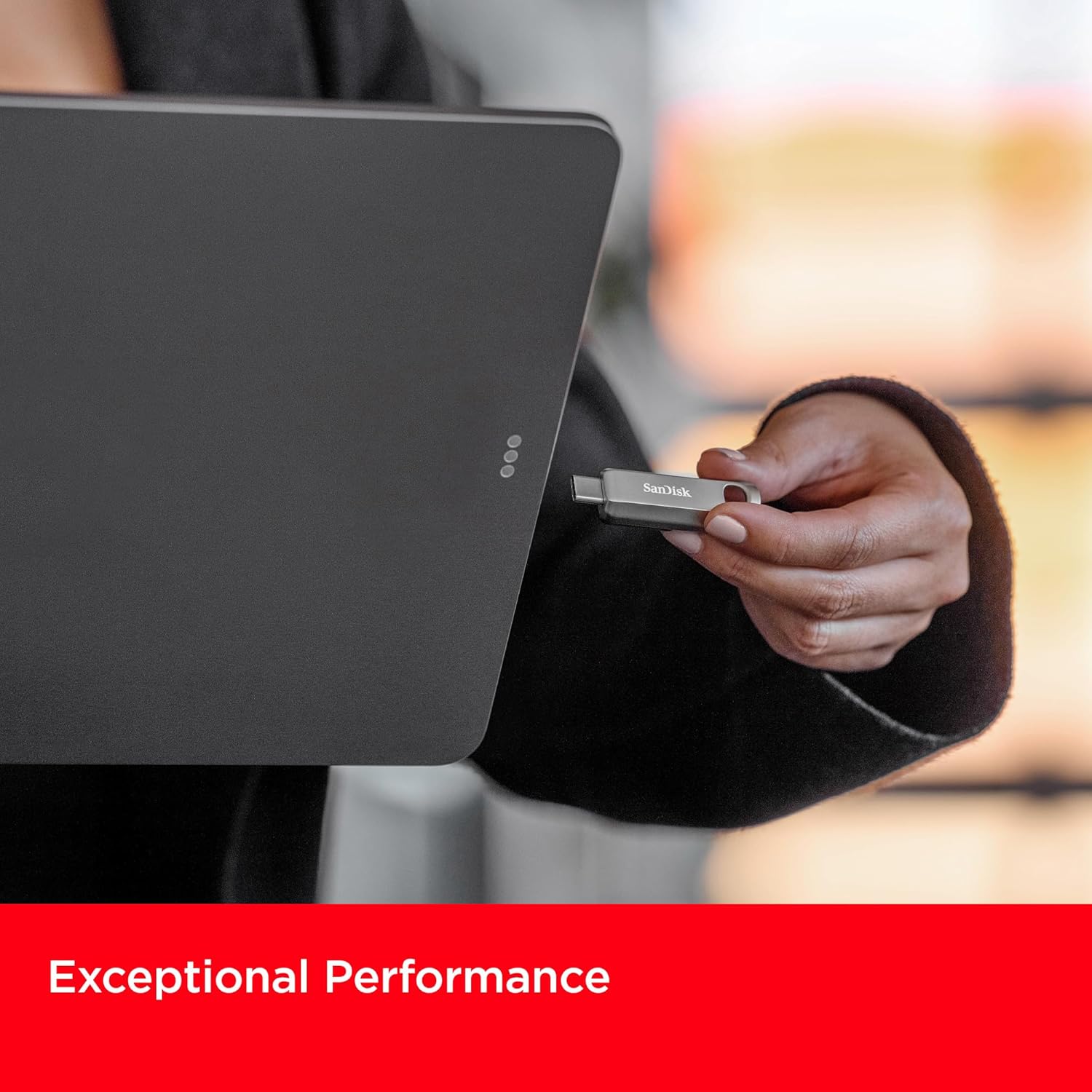 SanDisk 256GB Ultra Luxe Flash Drive Type-C, vitesses 400 Mo/s en lecture, USB 3.2 Gen 1, Connecteur rétractable / Argent