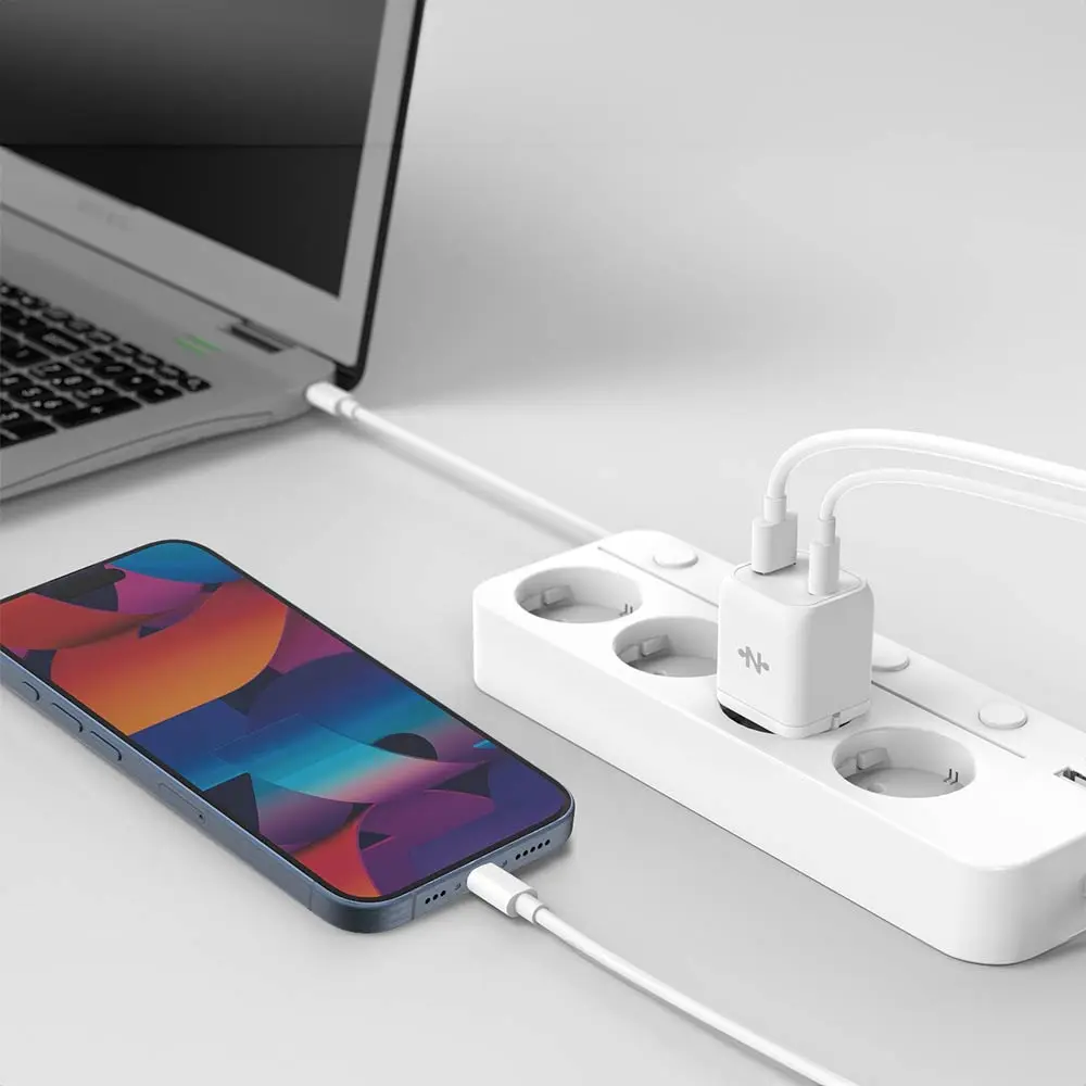 CONNECT Chargeur Secteur GaN Multi MC-CBDAC33W Charge Rapide 33W (USB + Type-C) Blanc
