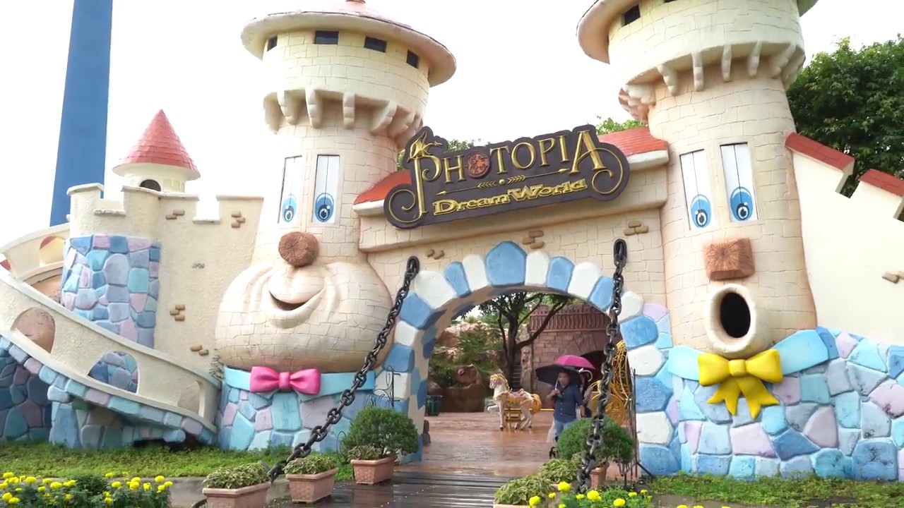 Dream World Amusement Park