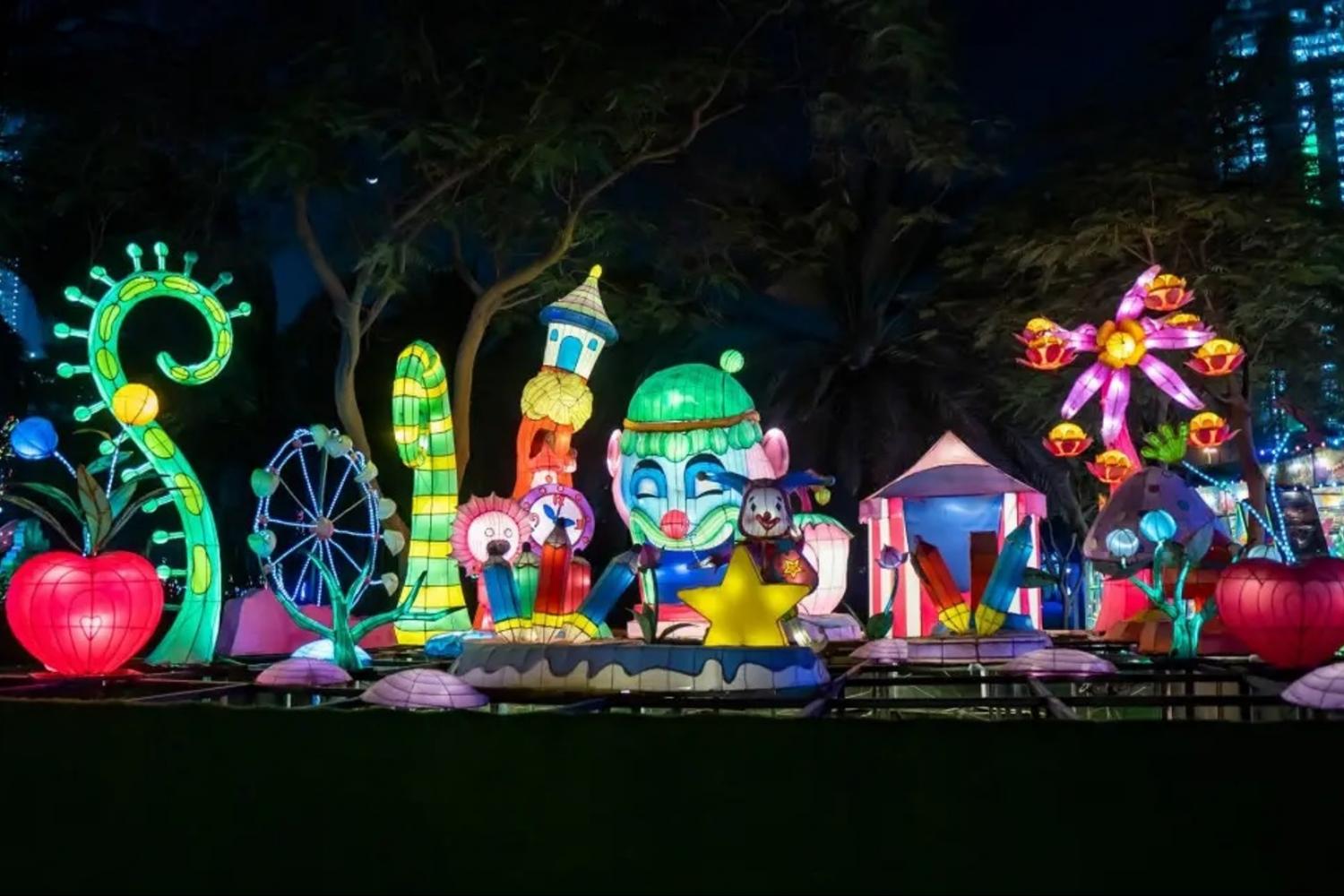 Dubai Garden Glow