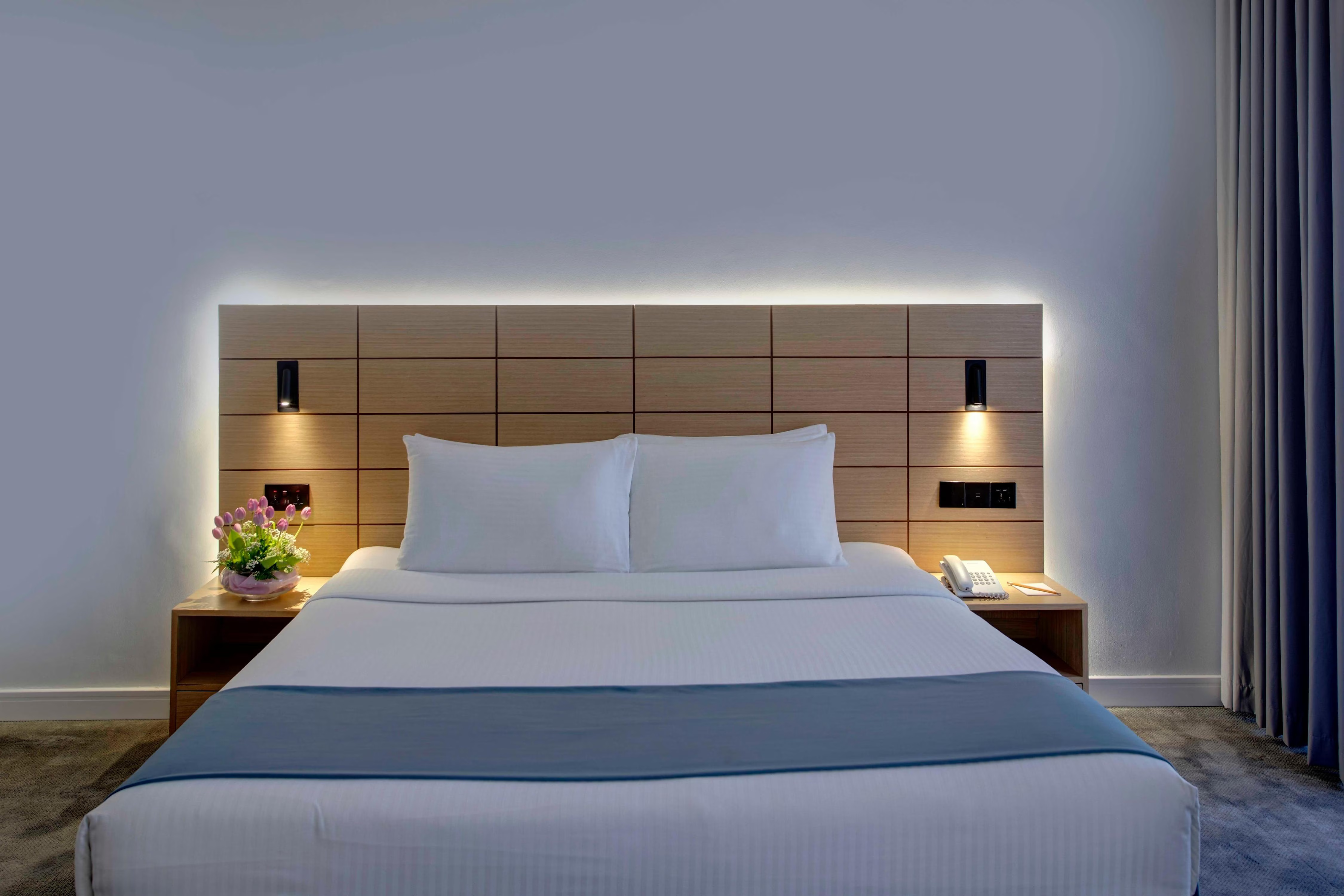 Lotus Grand Hotel ✦✦✦✦✧