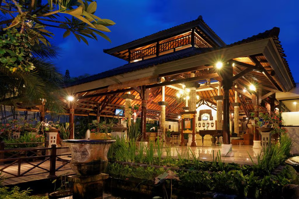 Legian Paradiso Hotel ✦✦✦✧✧