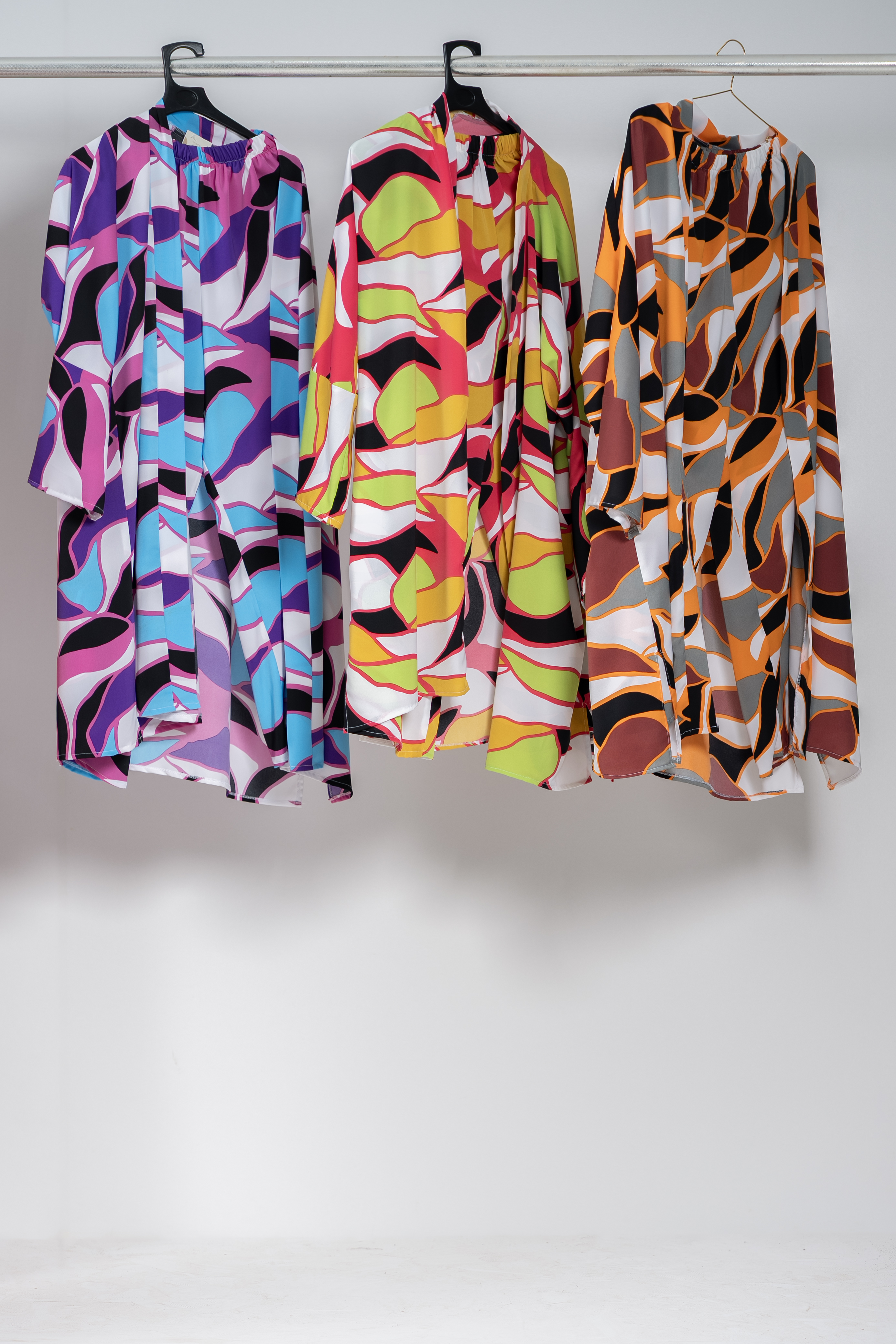 Abstract Patterned Women's Pantsuit Set