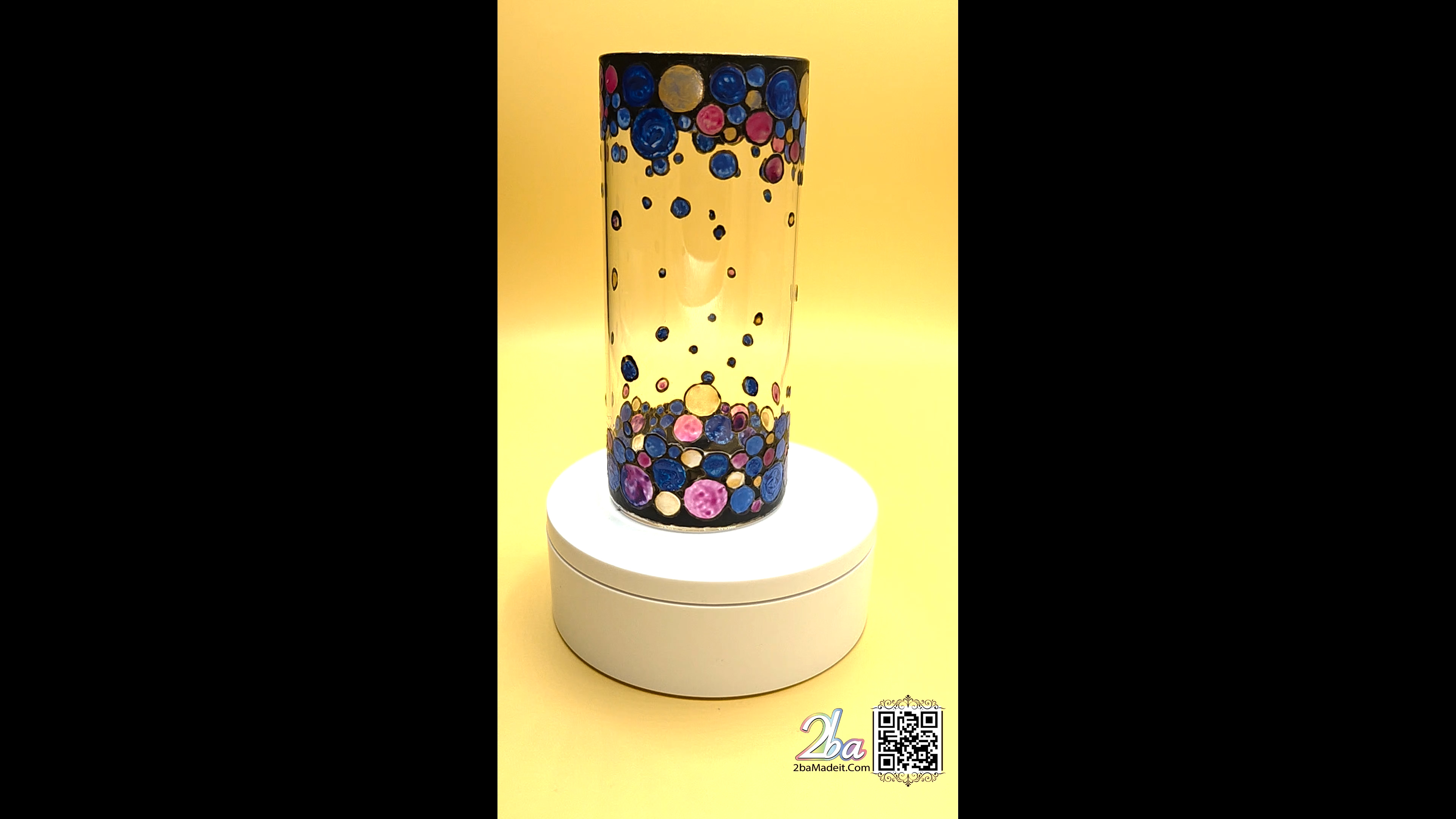 Elegant Handmade Glass Art Vase 5005