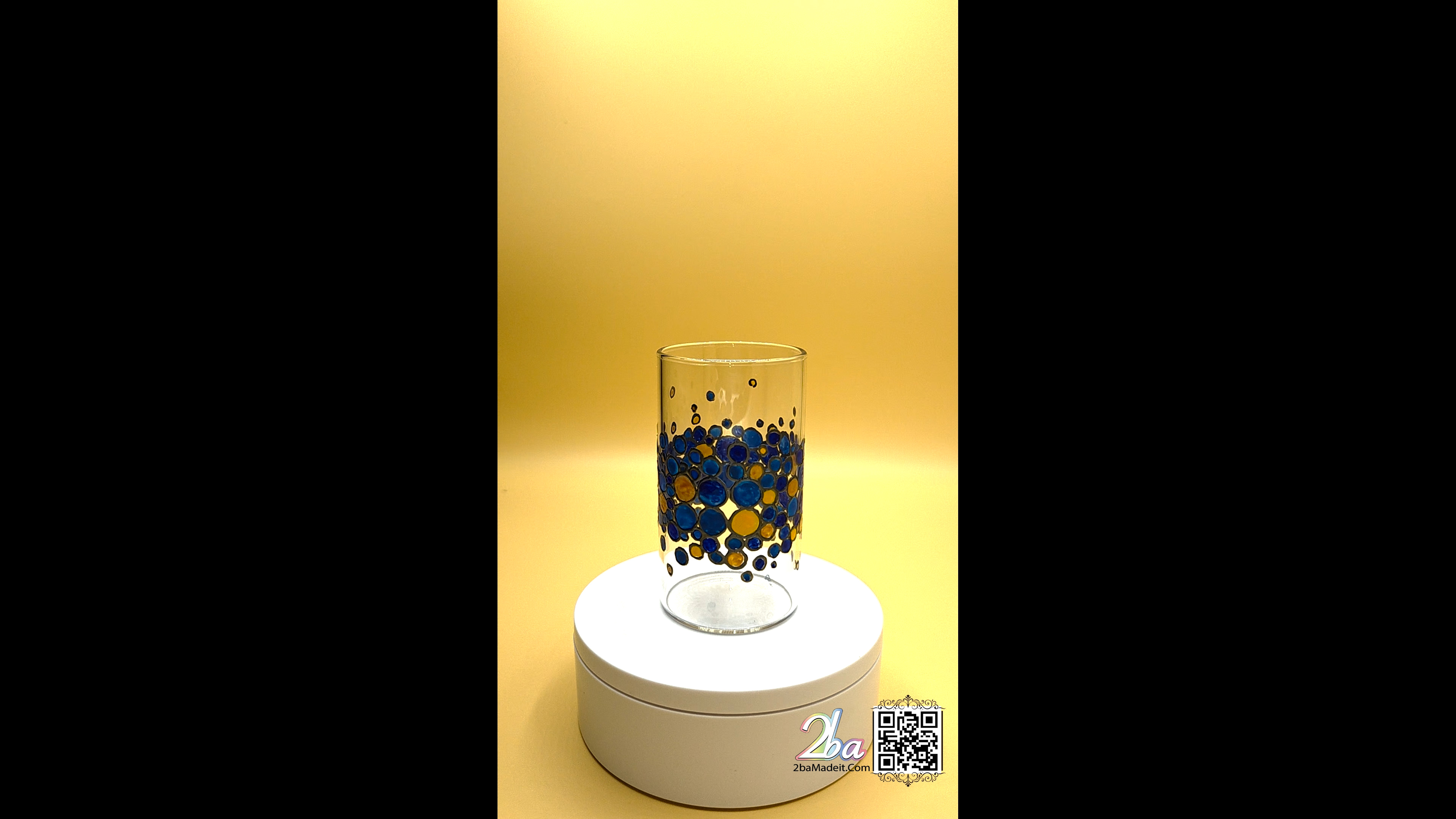 Elegant Handmade Glass Art Vase 8008