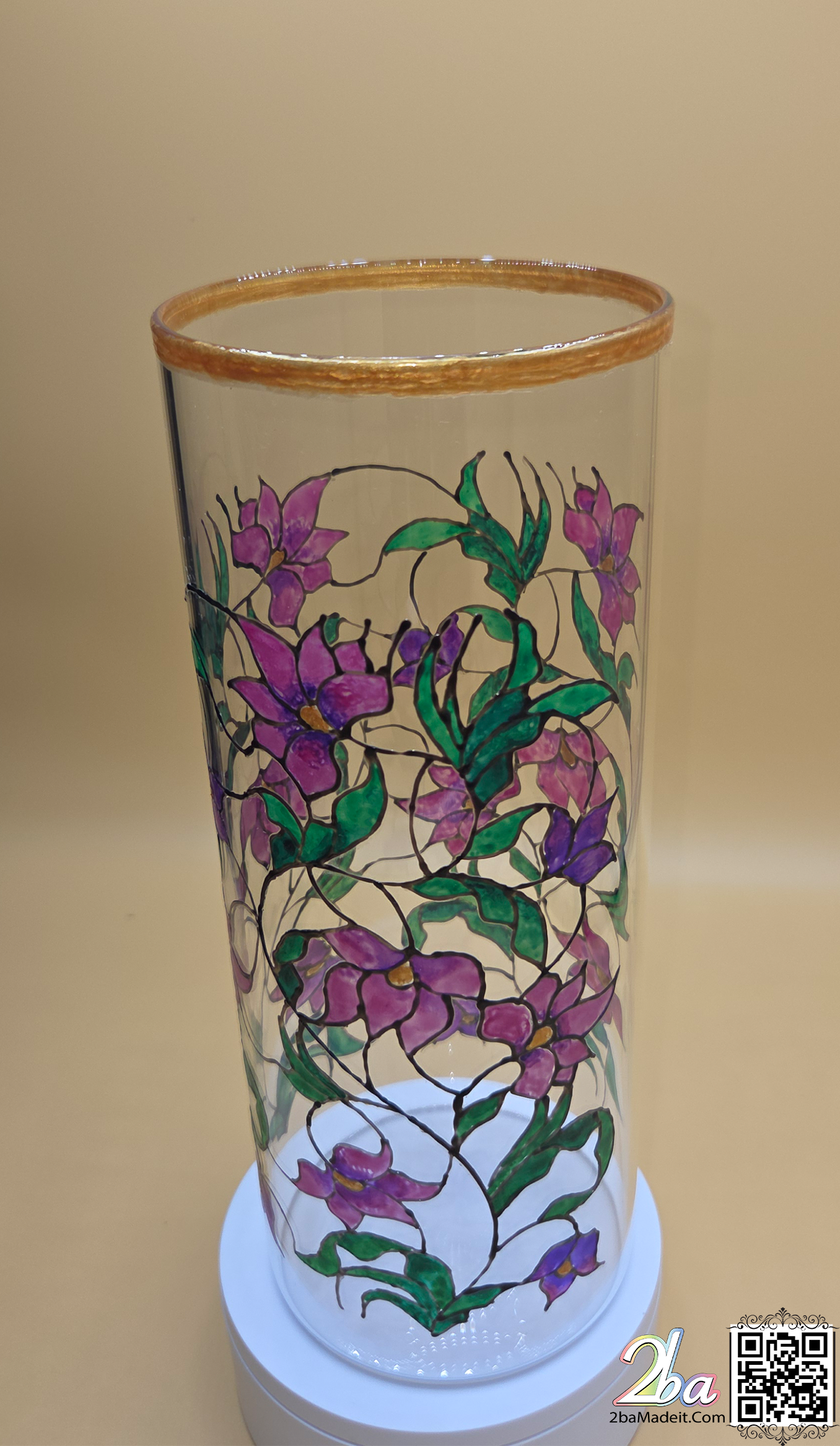 Elegant Handmade Glass Art Vase 9009