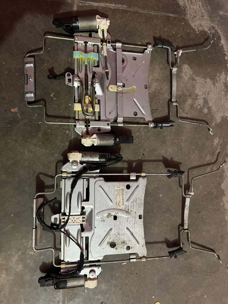 Car Seat Adjuster Mechanisms