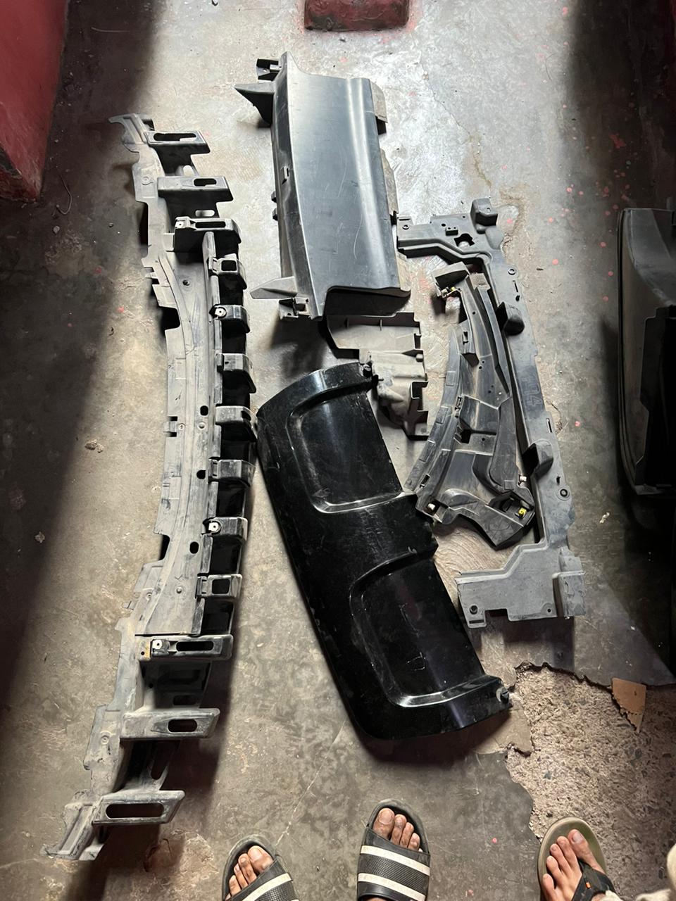 Car Front Bumper complete range rover sports