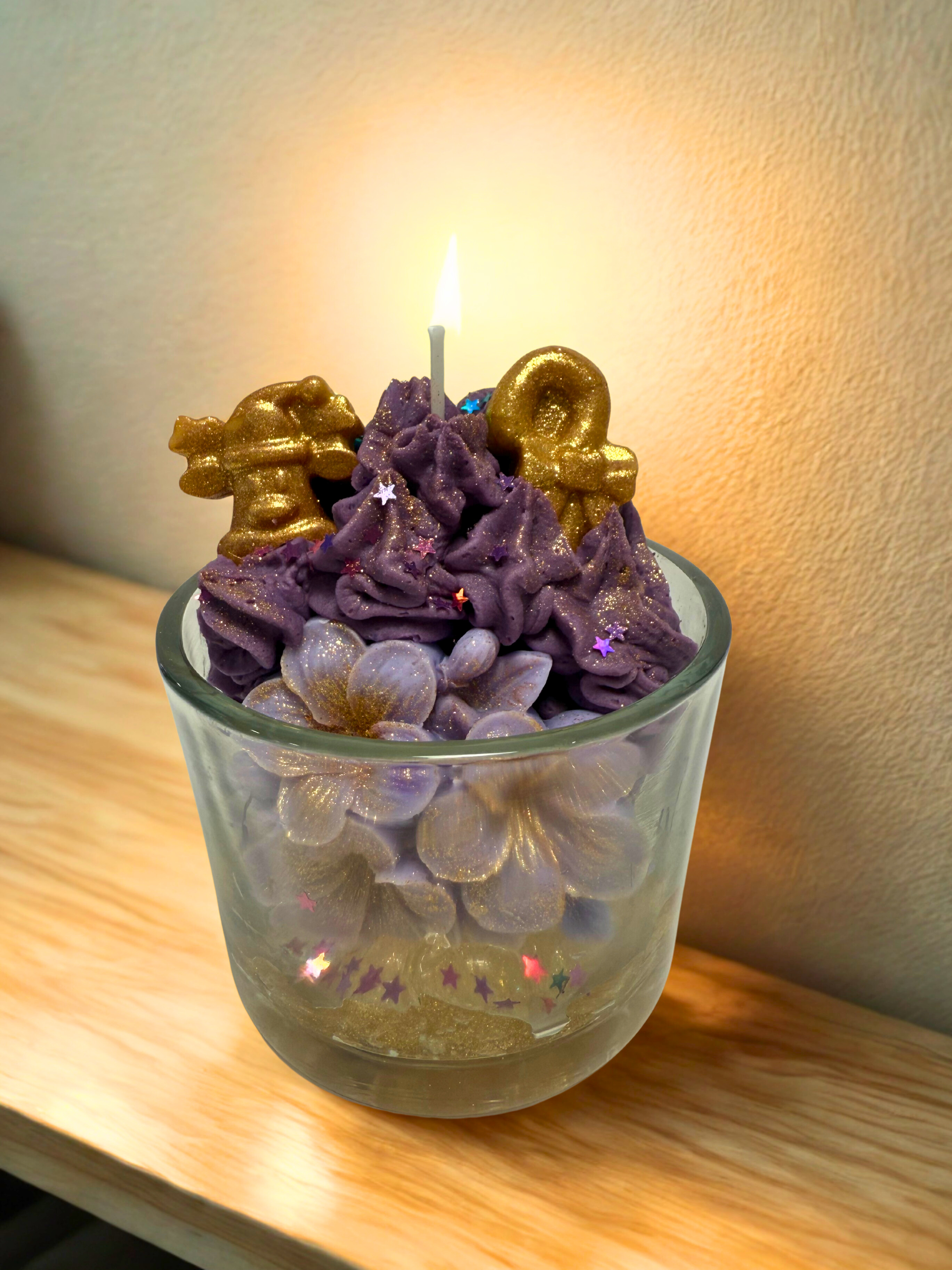 Αρωματικά κεριά φτιαγμένα με κερί μέλισσας και κερί σόγιας