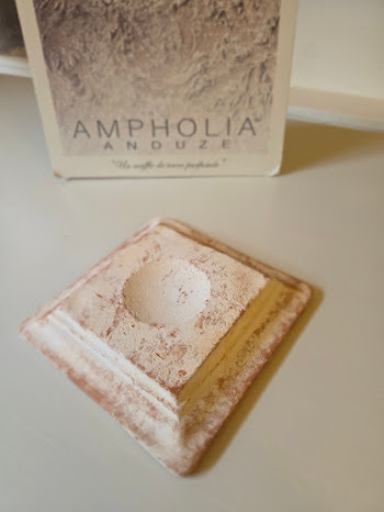 Socle décoratif en terre cuite