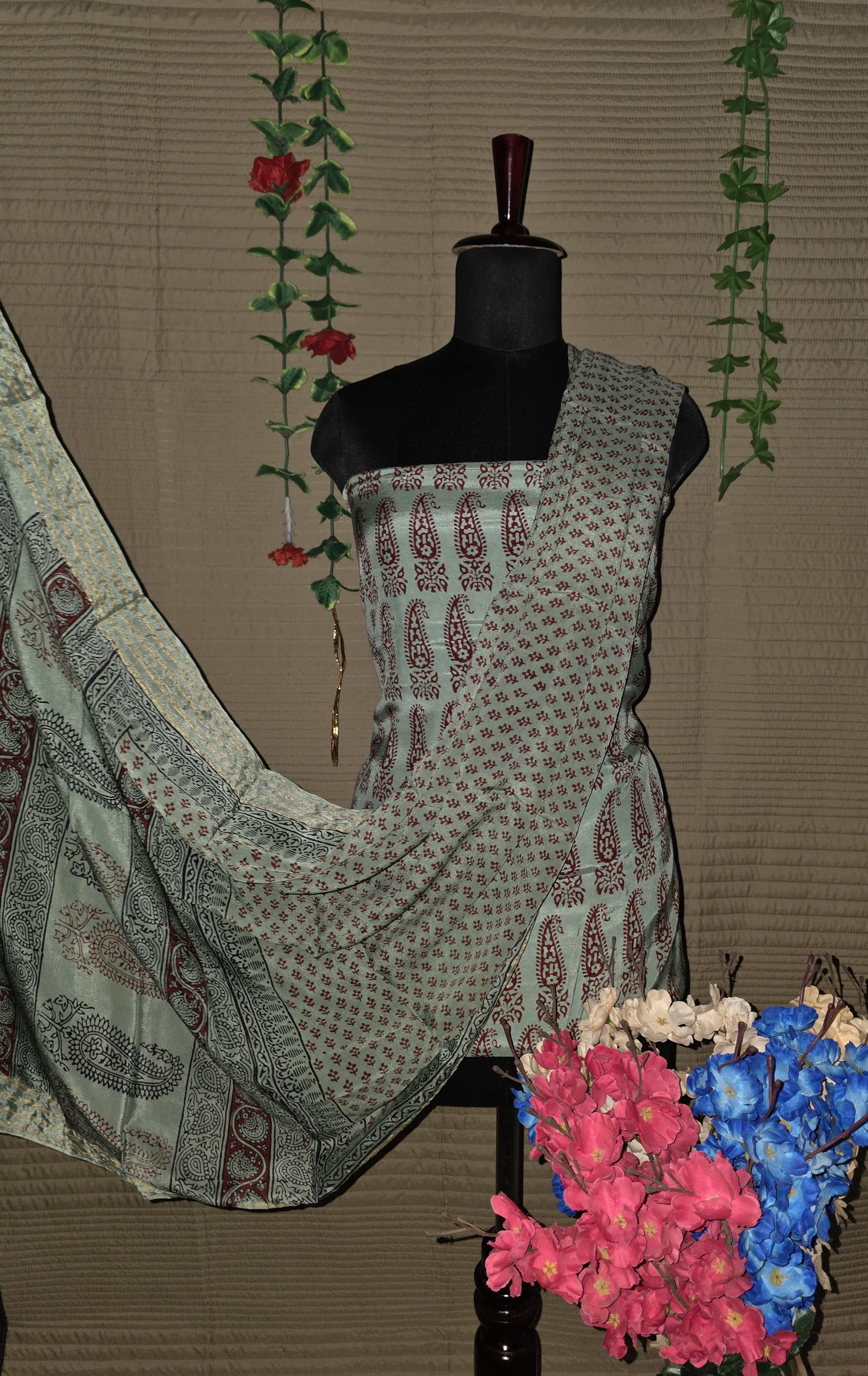 Shantoon Suit with Chinnon Dupatta – 2.5 Meter Each