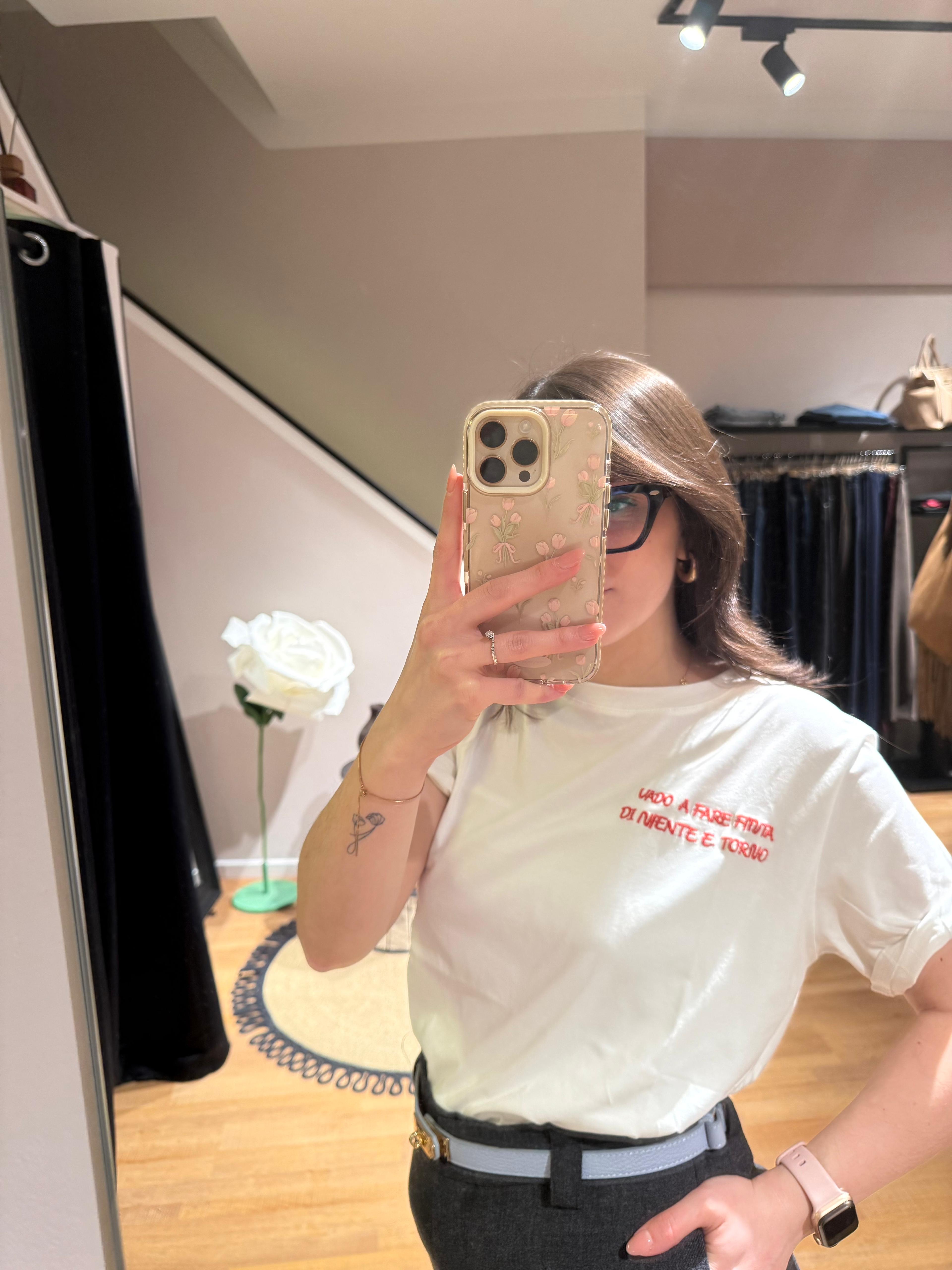 T-shirt "Vado a fare finta di niente e torno"