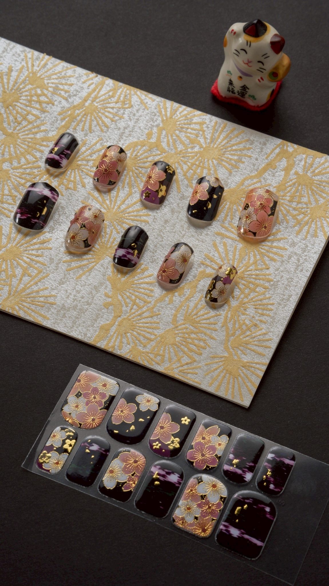 Nail Sticker  一夜千花