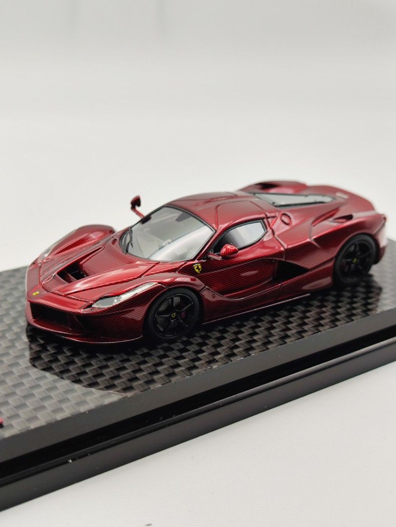 Laferrari Red carbon