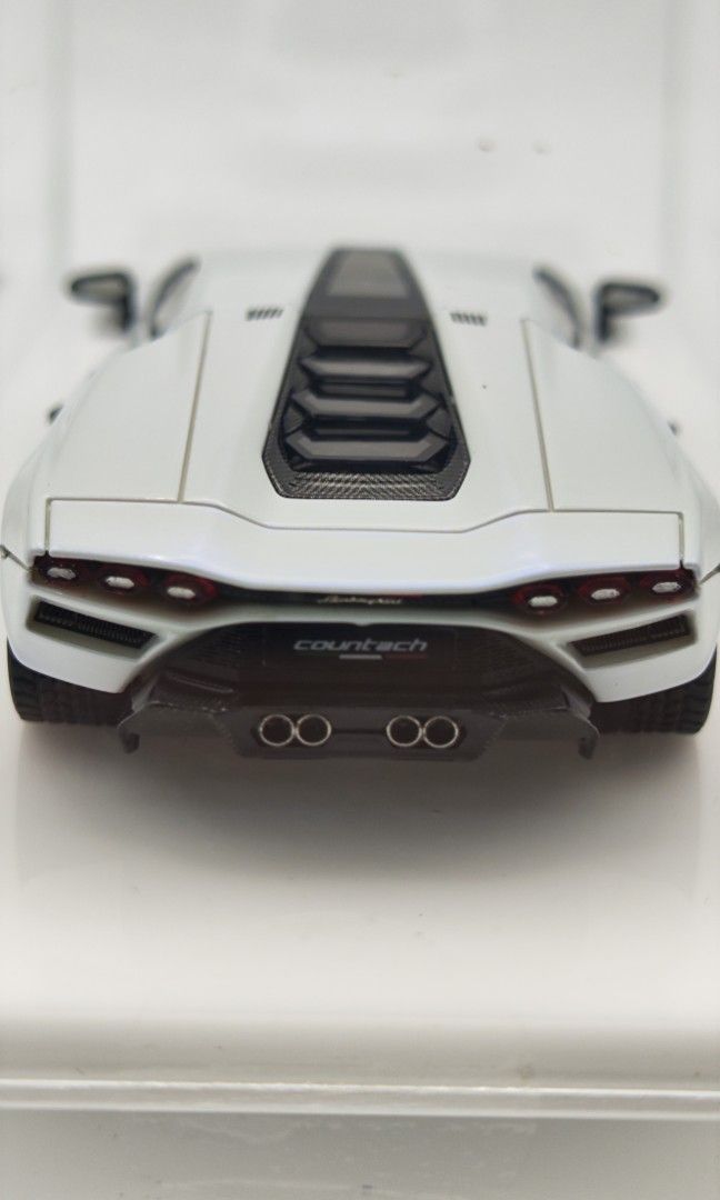 Lamborghini Countach LP800 Blanco Siderale White