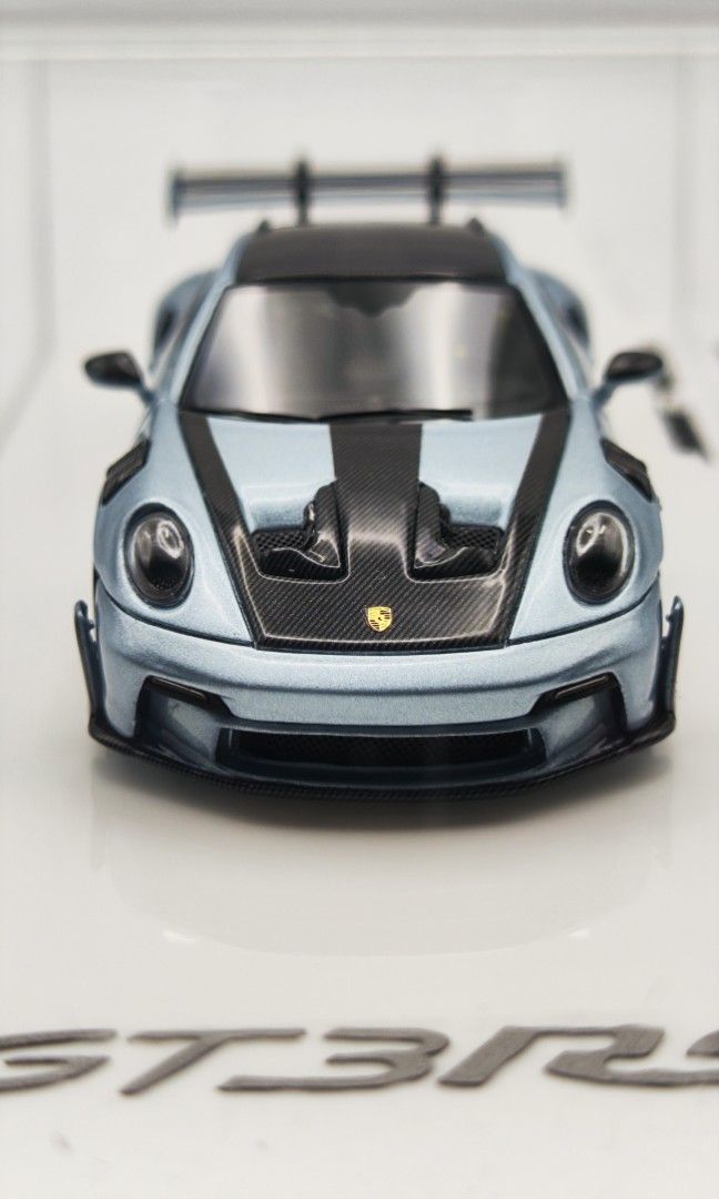 Porsche 911 GT3 RS ice blue