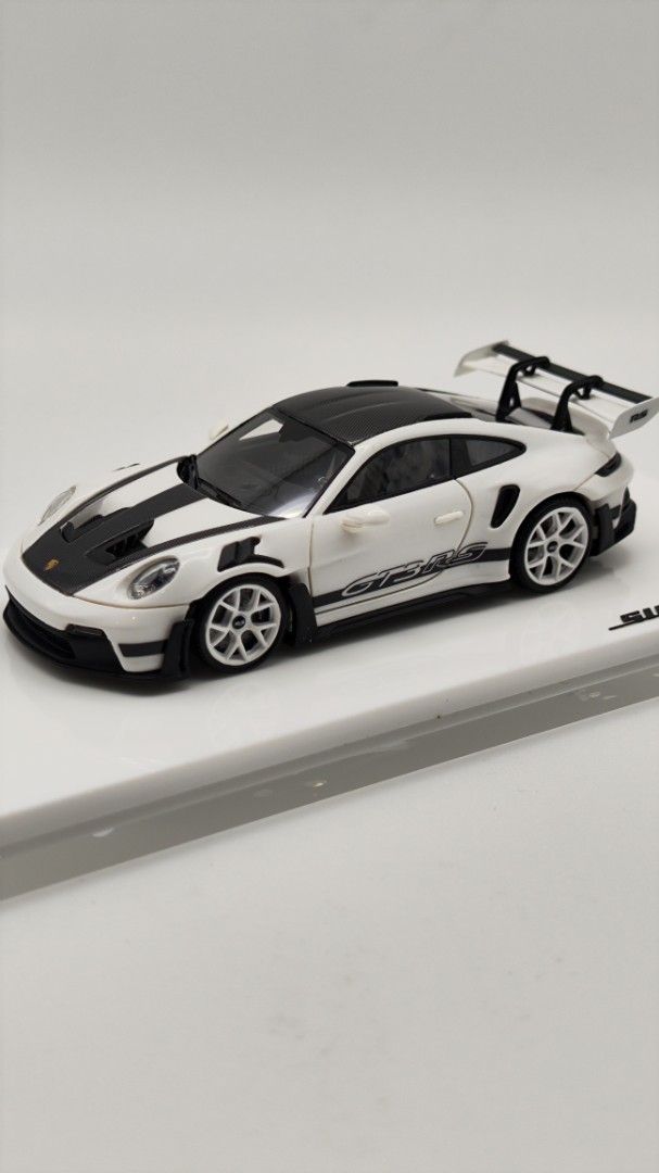 Porsche 911 GT3 RS Panda White