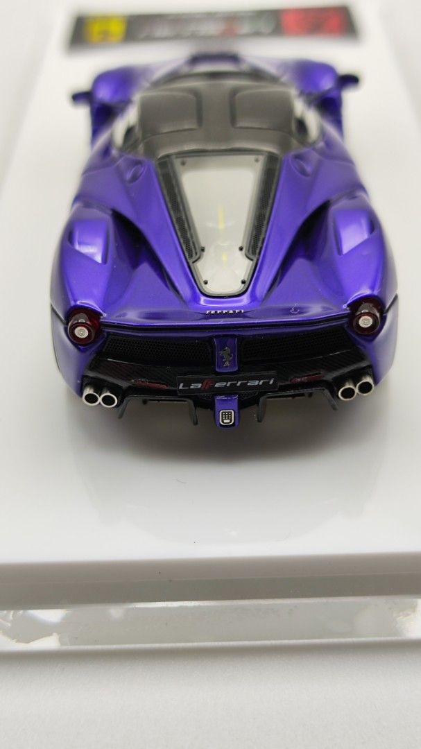 Laferrari Aurora Purple