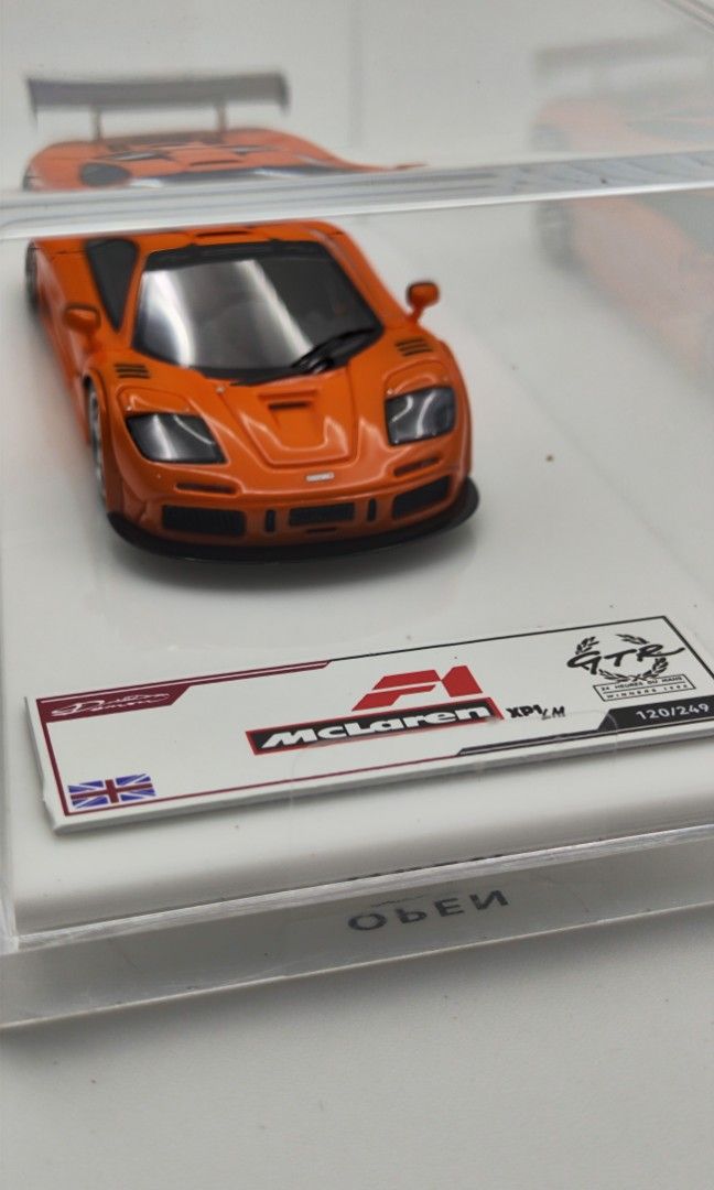 McLaren F1 LM Papaya Orange