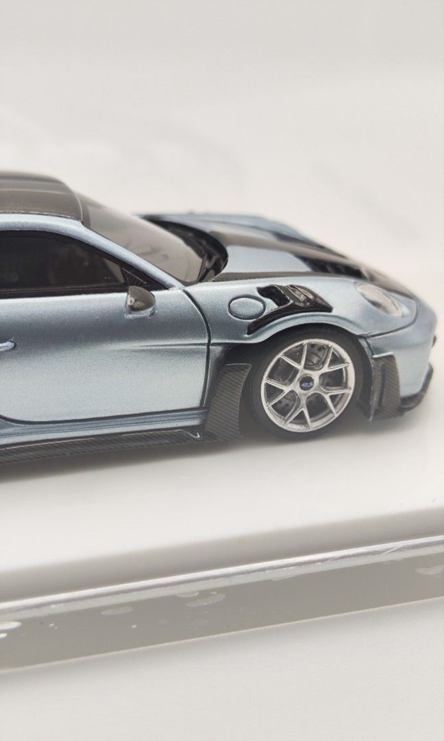 Porsche 911 GT3 RS ice blue