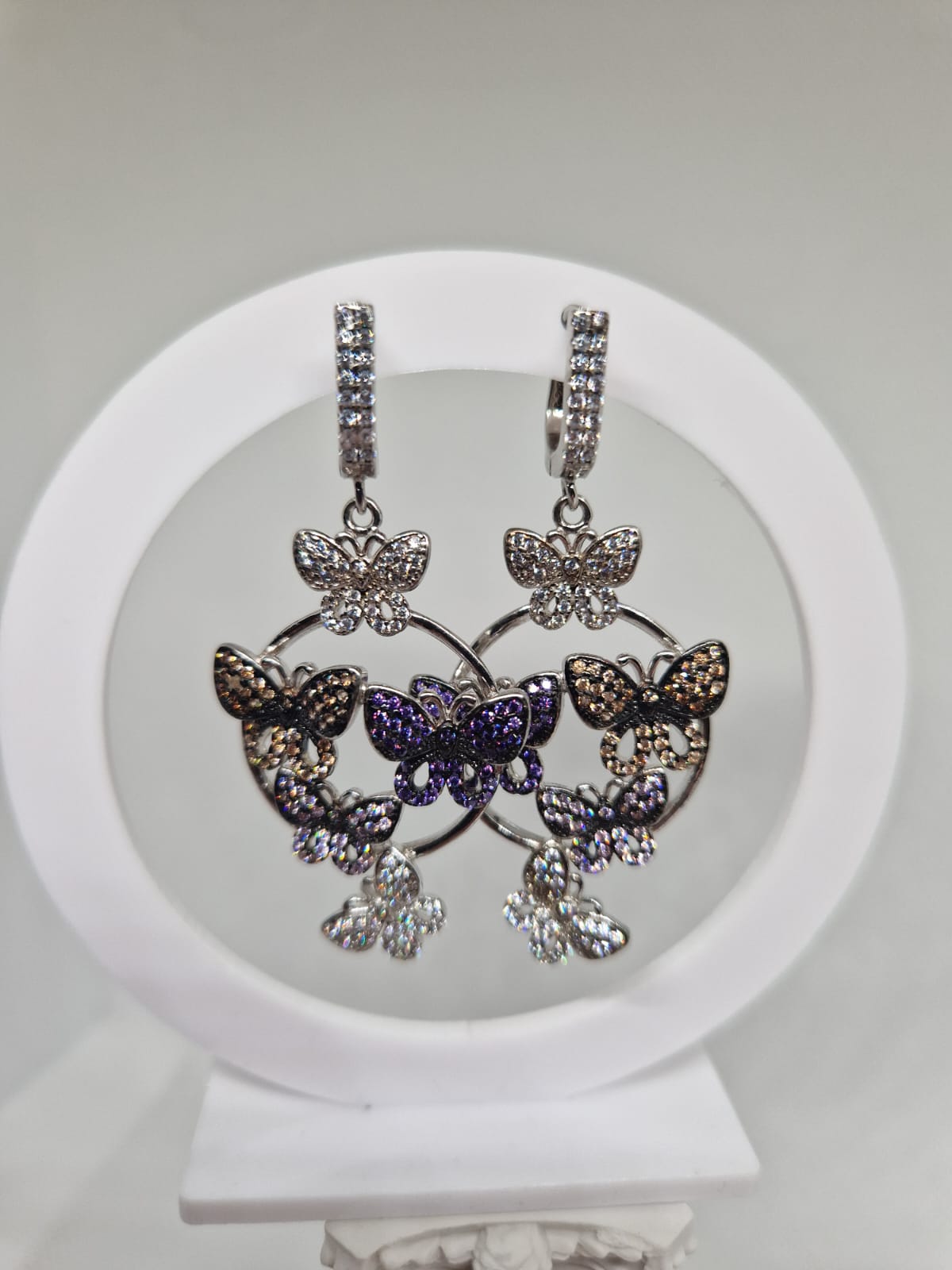 Sterling Silver Earrings with a Cubic Zirconia inlay