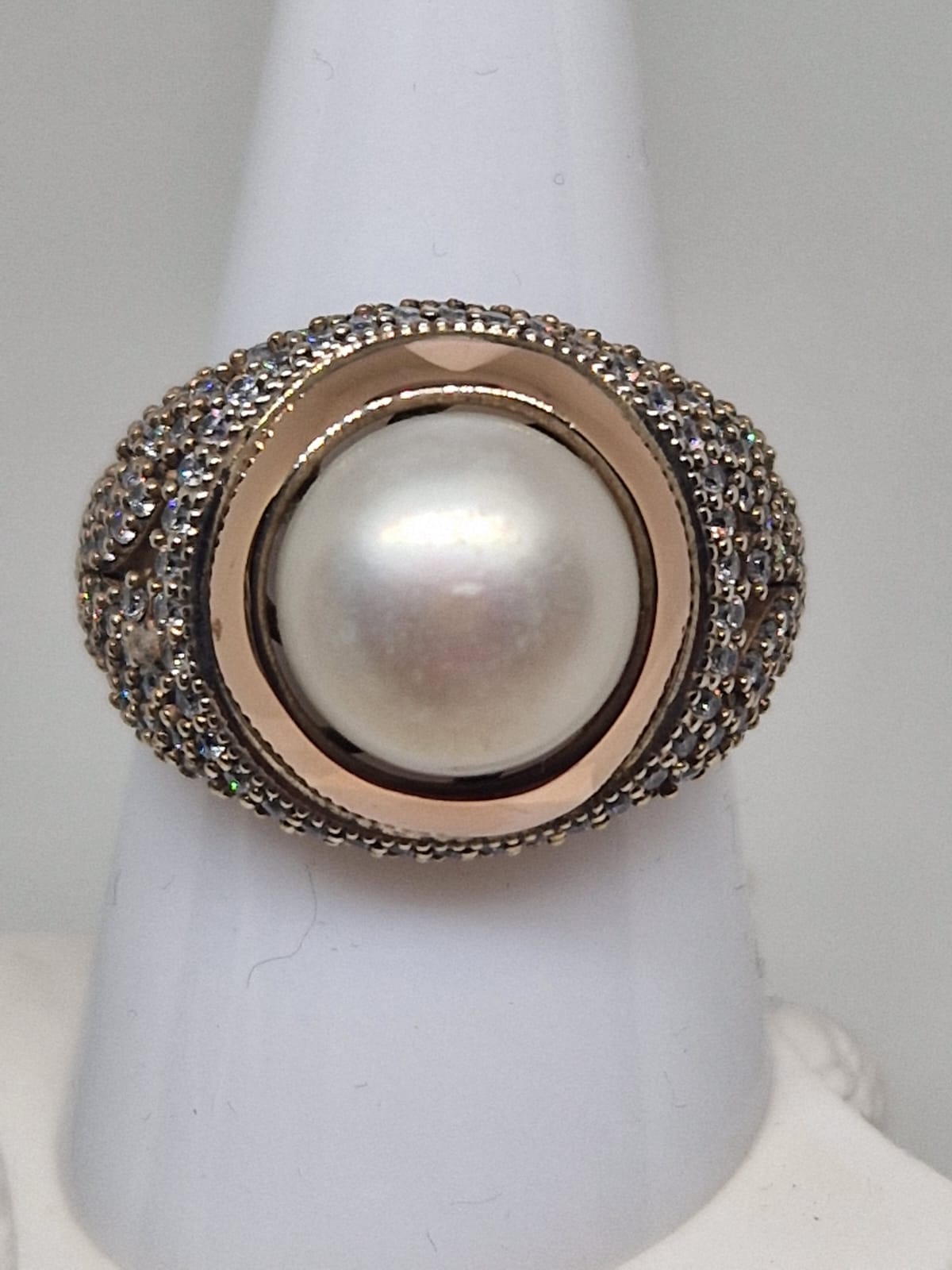 Silver & Golden Ring with a Cubic Zirconia, Cultured Pearl inlay