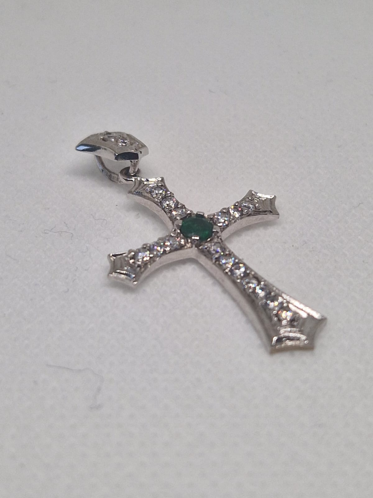 White gold Cross Pendant