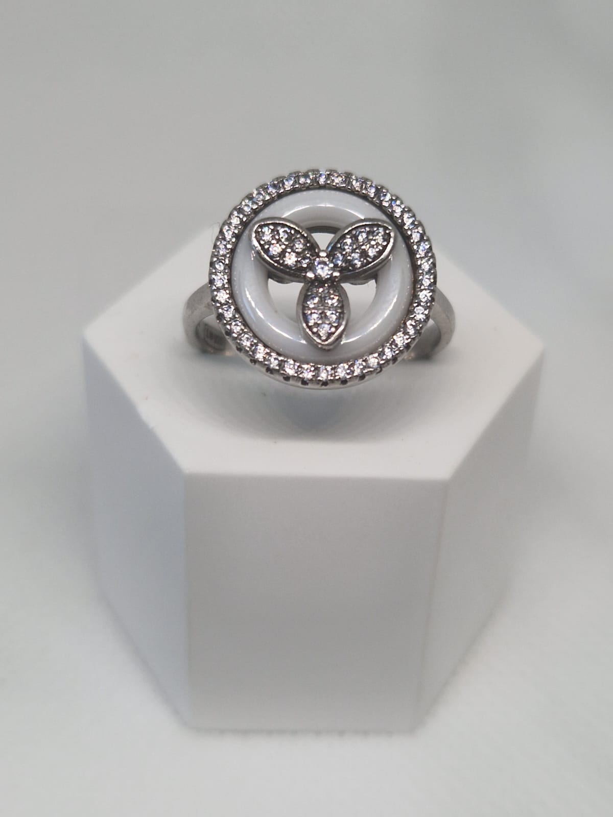 Silver Ring with a Circular-Shaped inlay