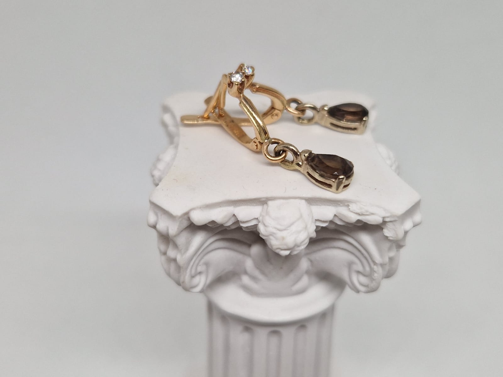 Earrings with topaz and cubic zirconia 