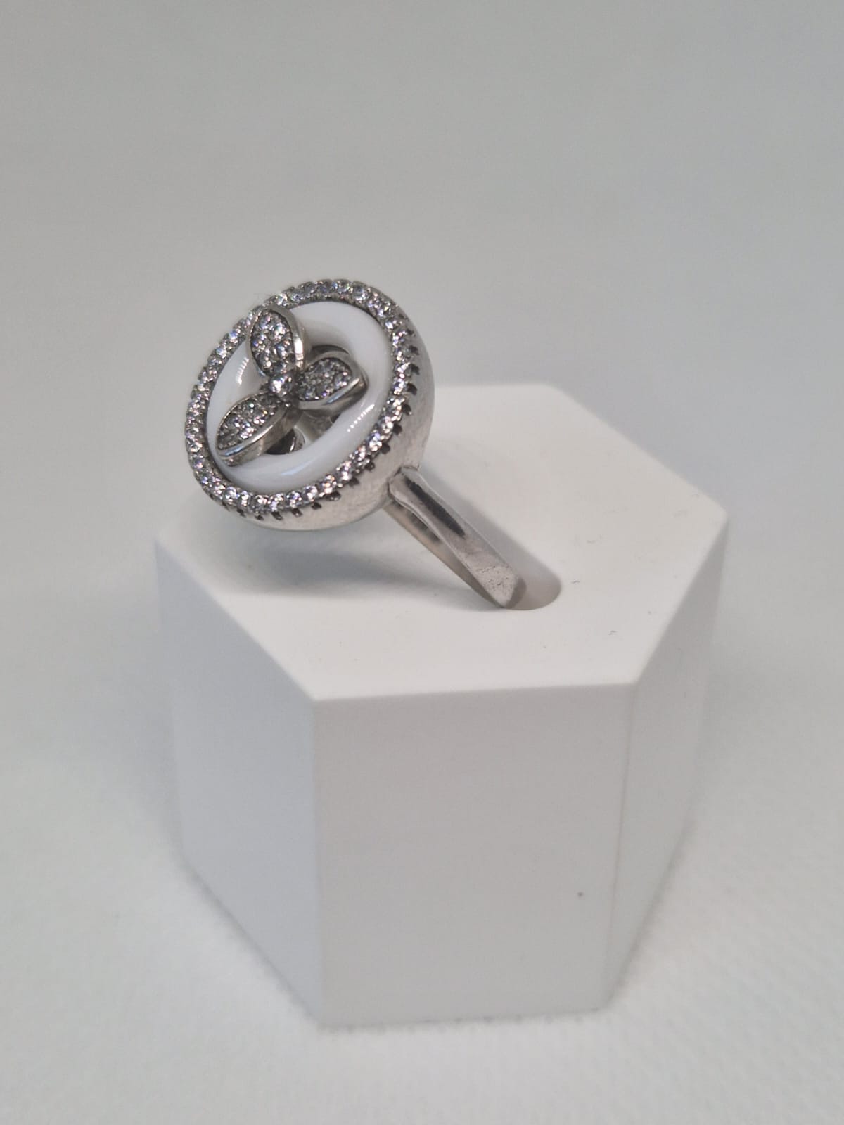 Silver Ring with a Circular-Shaped inlay