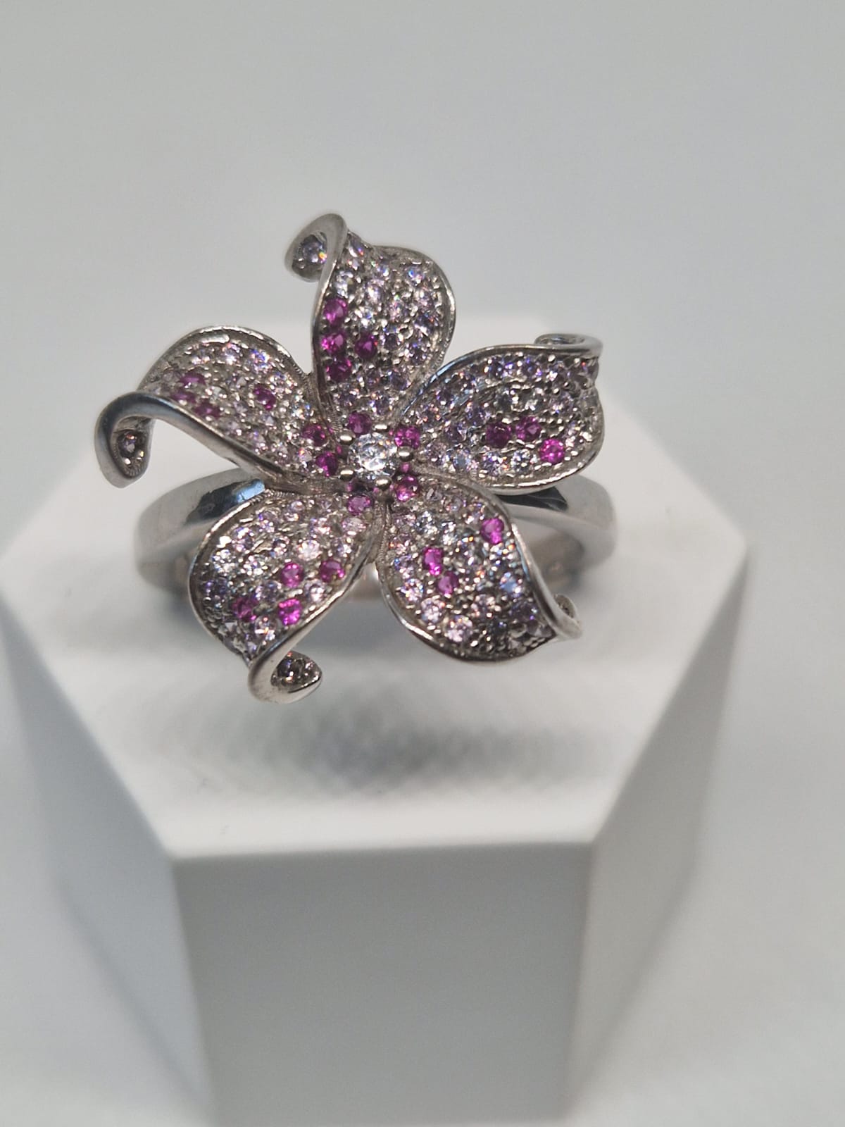 Silver Ring with a cubic zirconia & cultured pearl