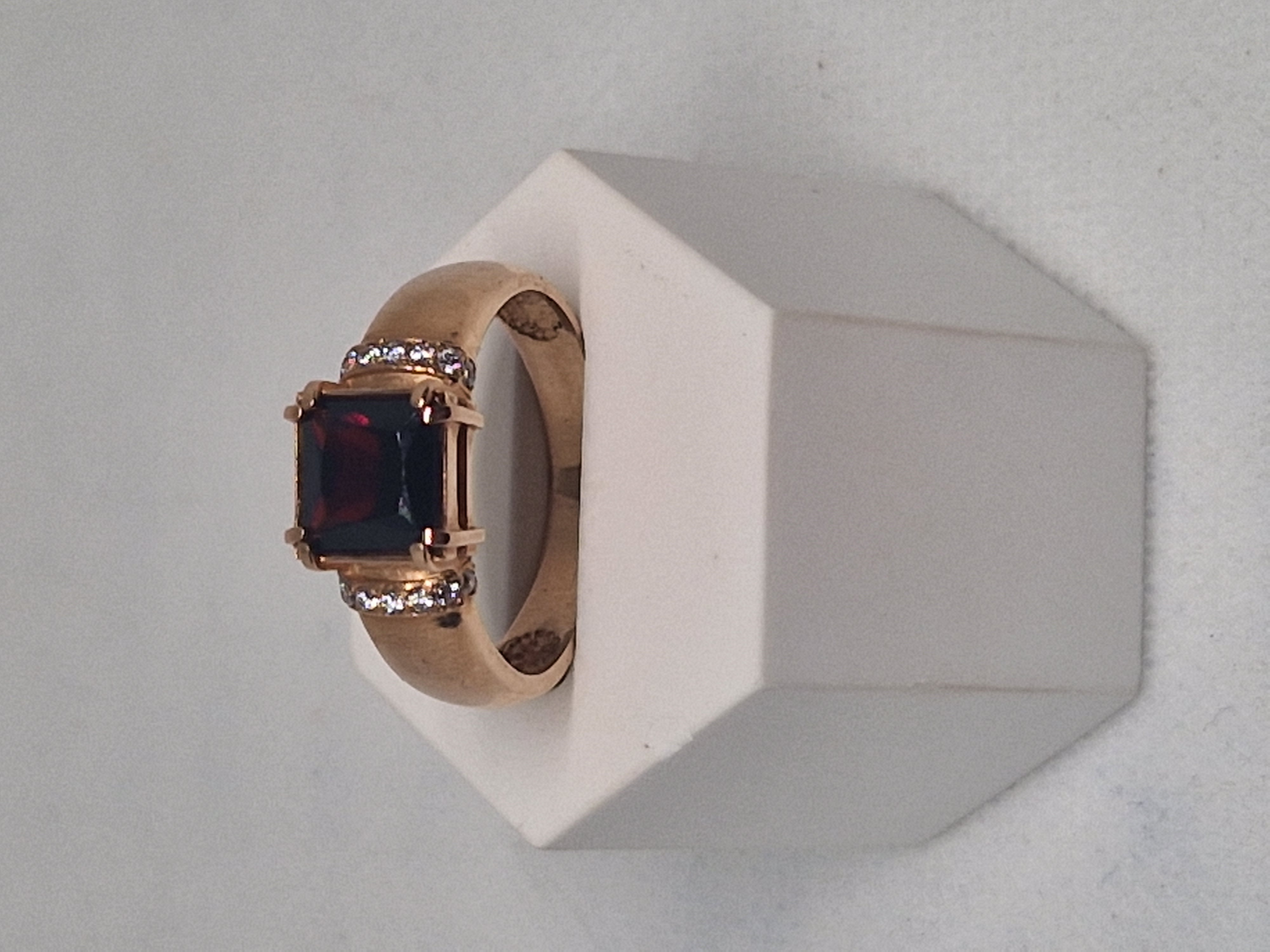 Gold Ring with Garnet Stone