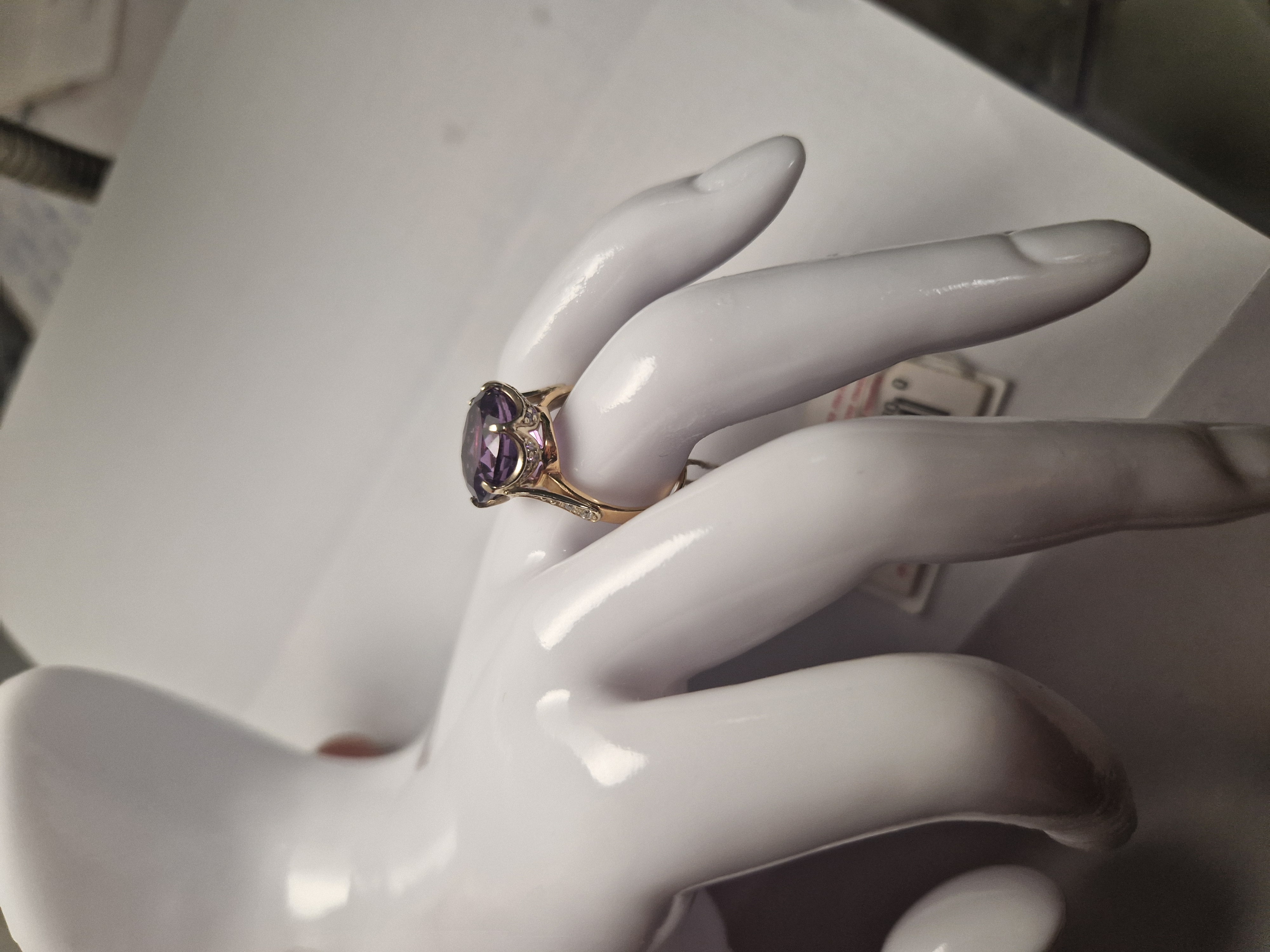 Amethyst Gold Ring